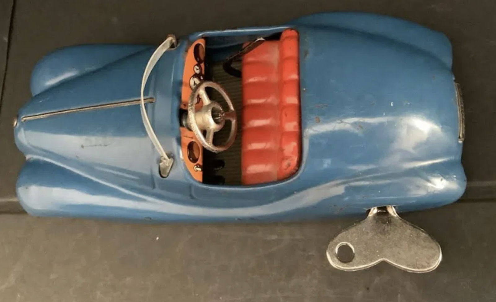 Schuco alaustico Tin Litho Wind Up Vehicle 2002 Works With key included Made in Germany (1 of 4)