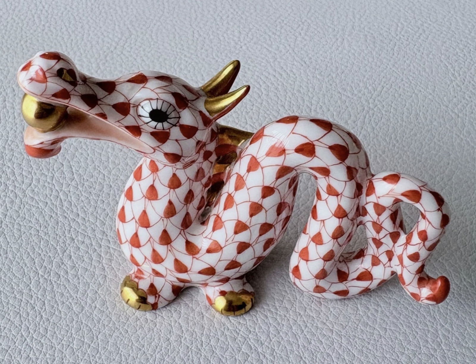 Herend Signed Porcelain Rust Fishnet Dragon Figurine With 24k Gold Accents Made in Hungary (1 of 2)