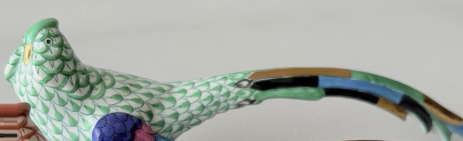 Herend Signed Porcelain Green Fishnet Pheasant Bird Figurine With 24k Gold Accents Made in Hungary: Herend Signed Porcelain Green Fishnet Pheasant Bird Figurine With 24k Gold Accents Made in Hungary Measures apporx no chips or cracks present