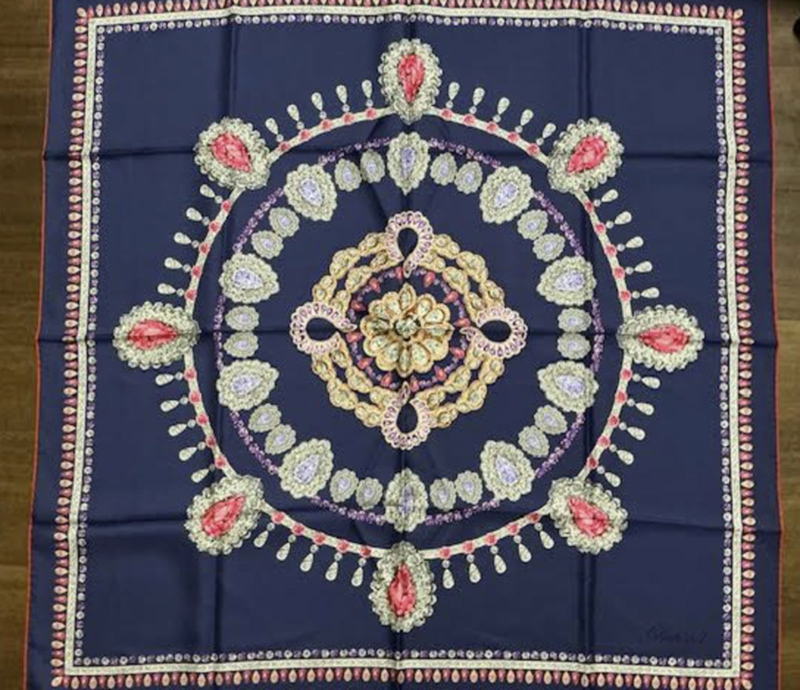 Chopard Silk Scarf Made italy - 2