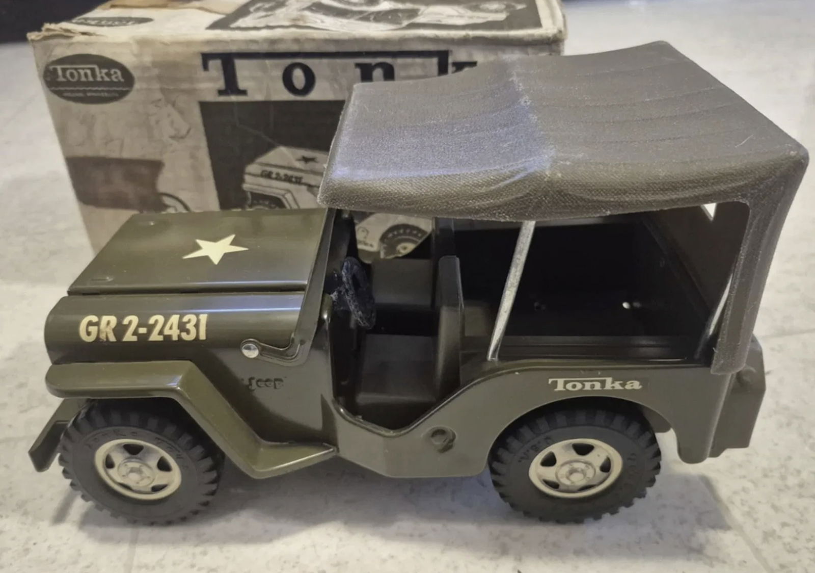 Tonka Jeep Commander Steel 304 Vintage Collectible Toy With Original Box (1 of 8)