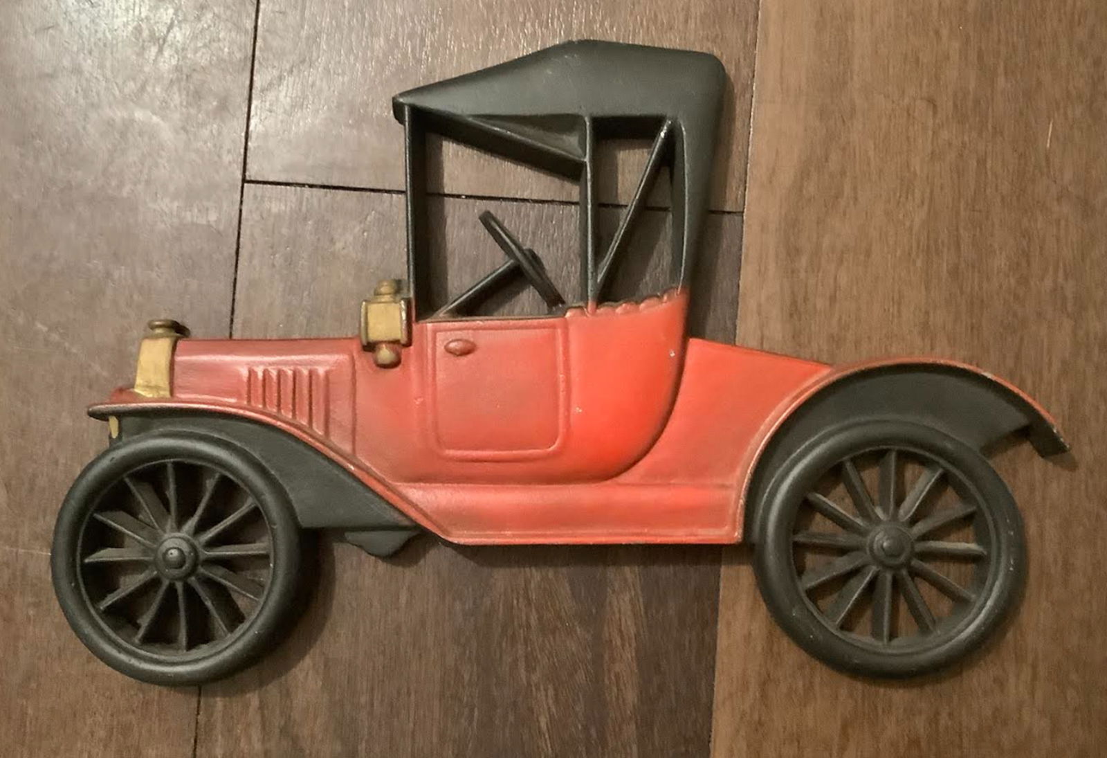 Midwest Cast iron Metal Model Vehicles (1 of 3)