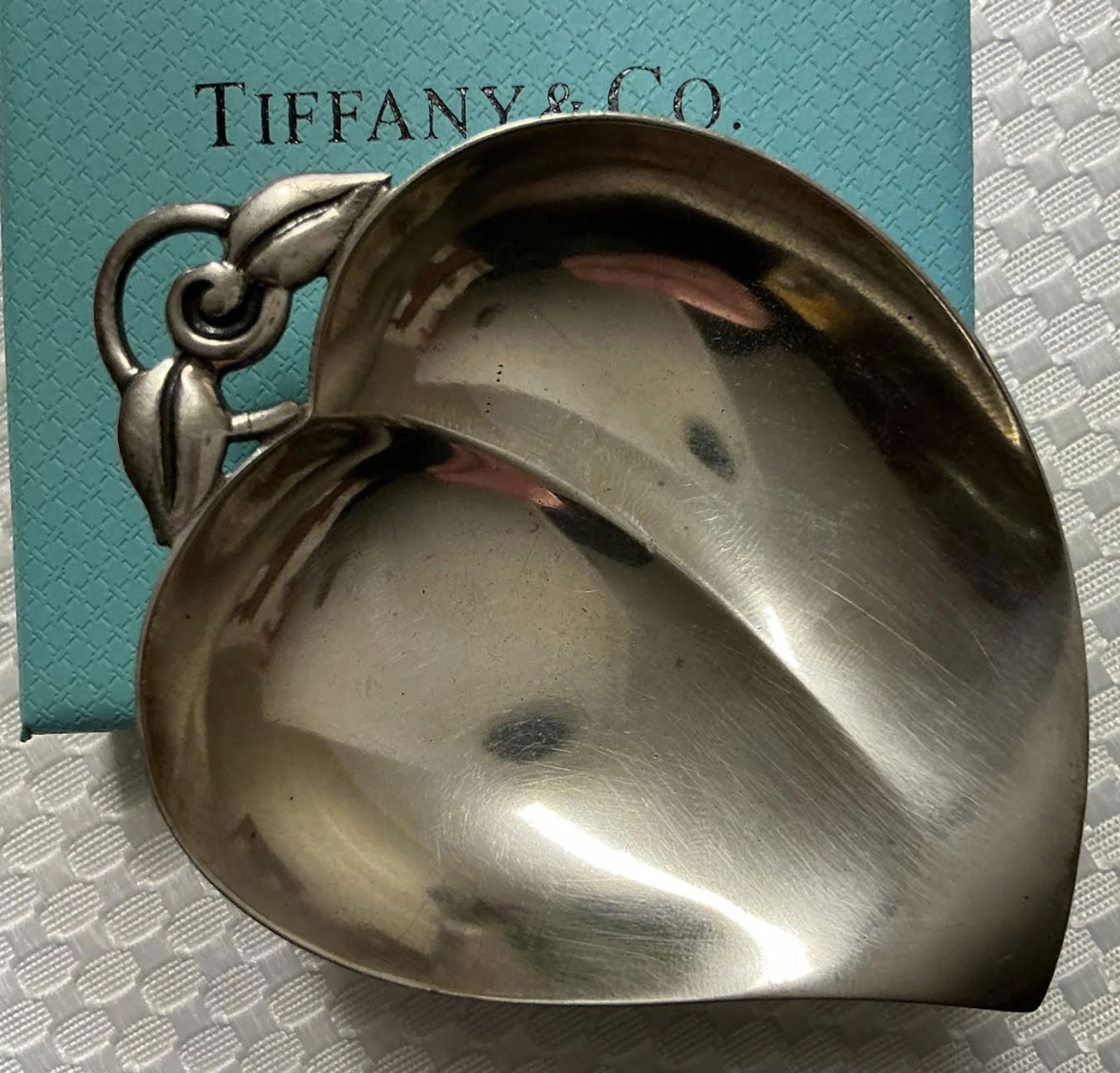 Tiffany & Co. Sterling Silver Nut Dish Bowl 22886 With Box (1 of 6)