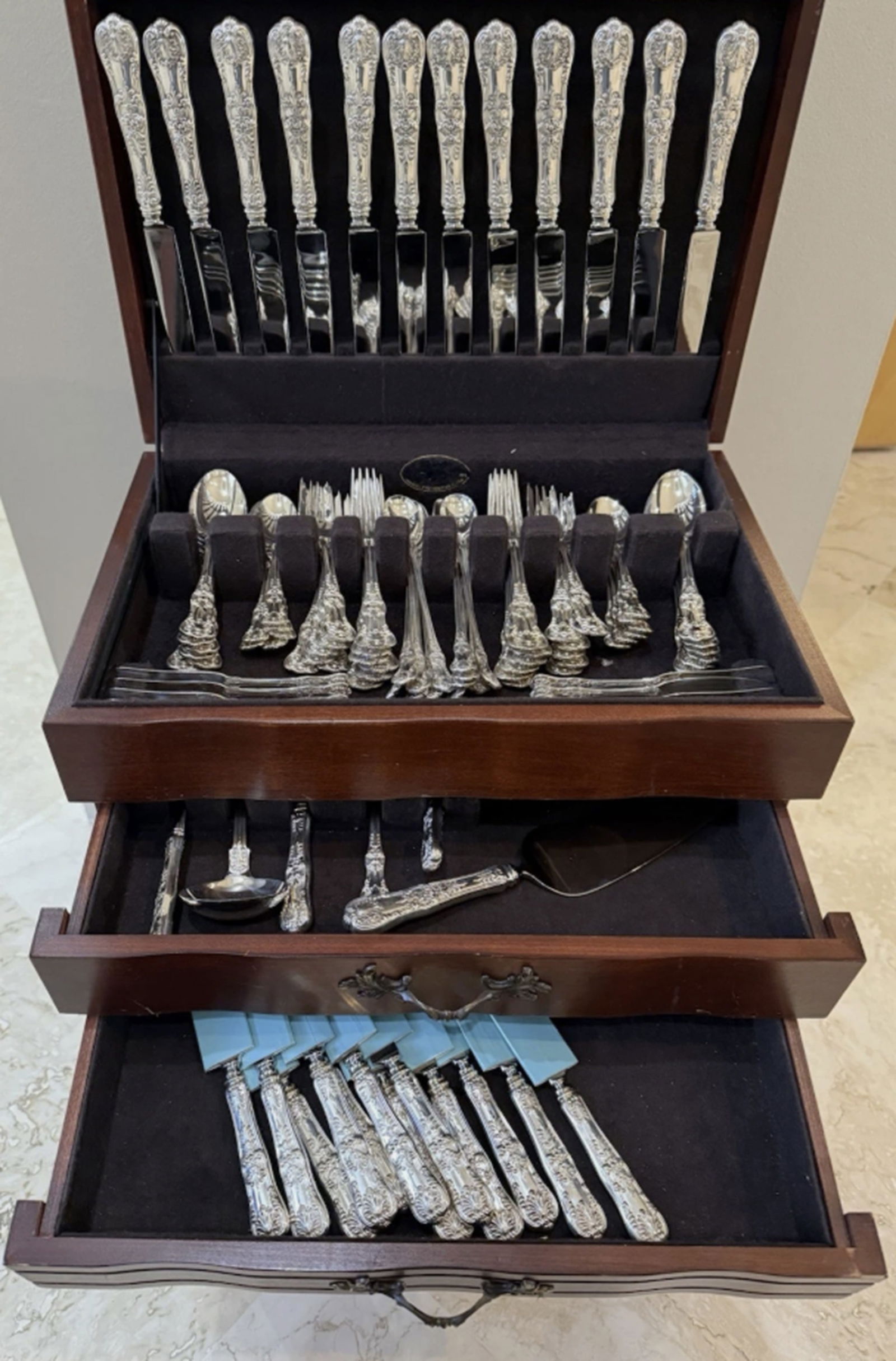 Tiffany & Co Sterling Silver English King Dinner Size Flatware Service Set of 90 Pc: Tiffany & Co Sterling Silver English King Dinner Size Flatware Service Set of 90 Pc. no monogramComplete immaculate service for 12 with no pieces missing12 dinner knives 10 1/4"12 beveled steak knives