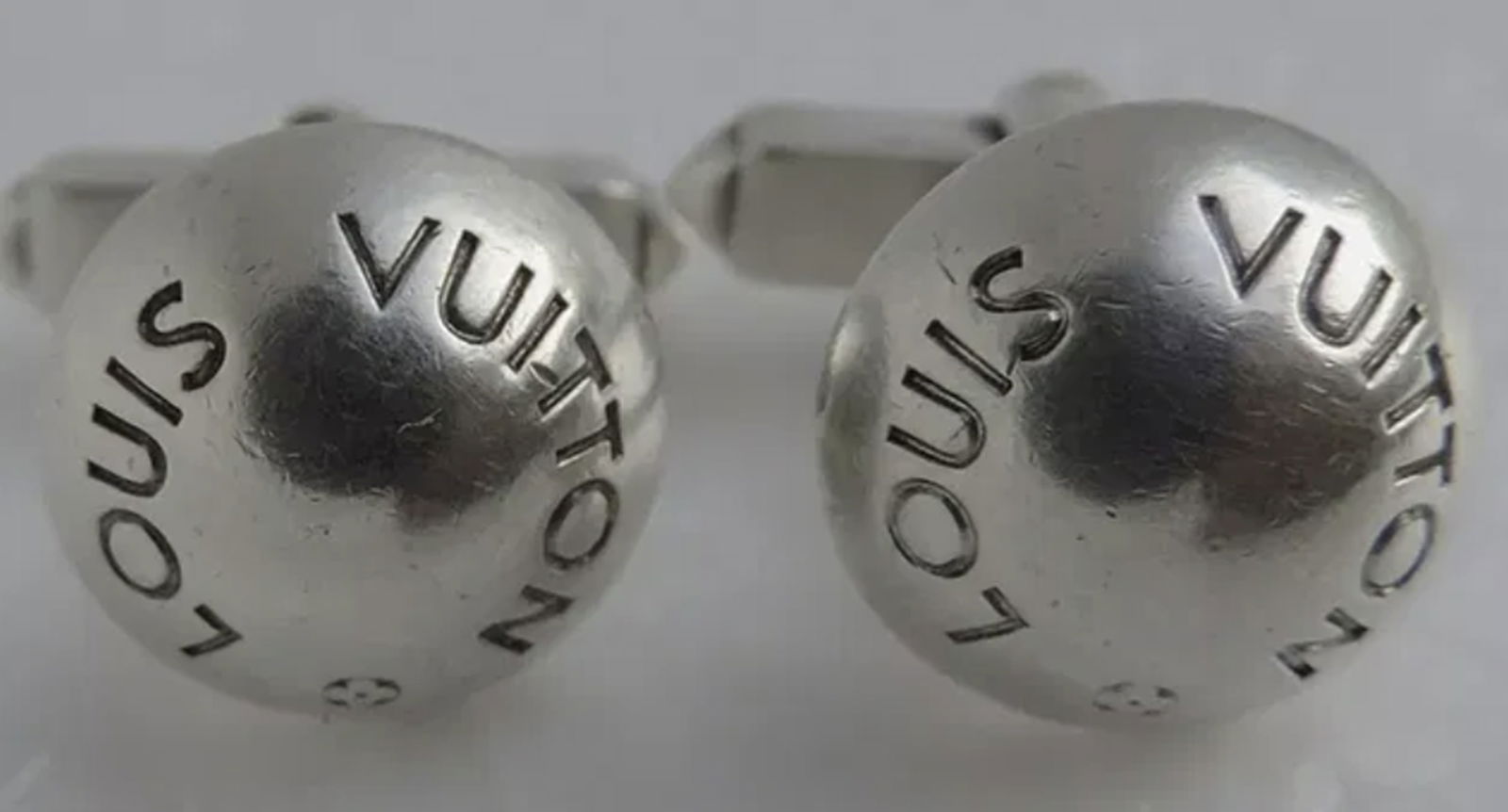 Louis Vuitton Sterling Silver Cufflinks Buton de Manche with LV Leather Case (1 of 5)