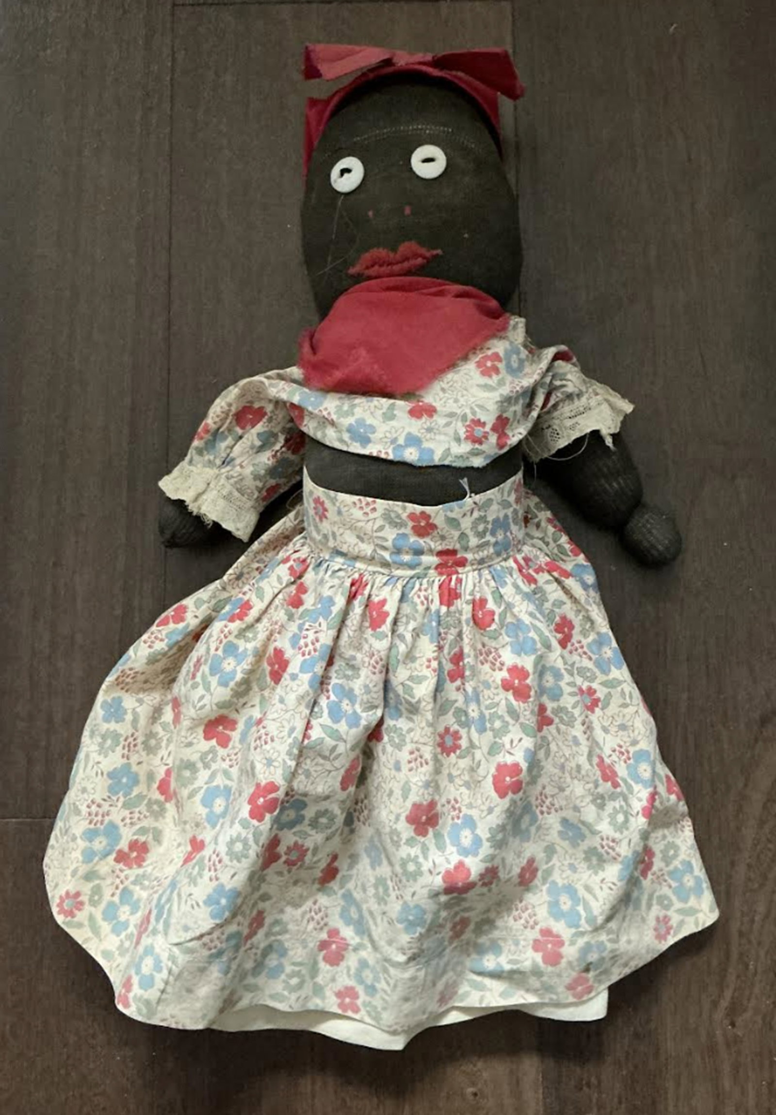 Black Americana Era Cloth Rag Doll: Black Americana Era cloth doll. Measures approx 25 inches long with the dress
