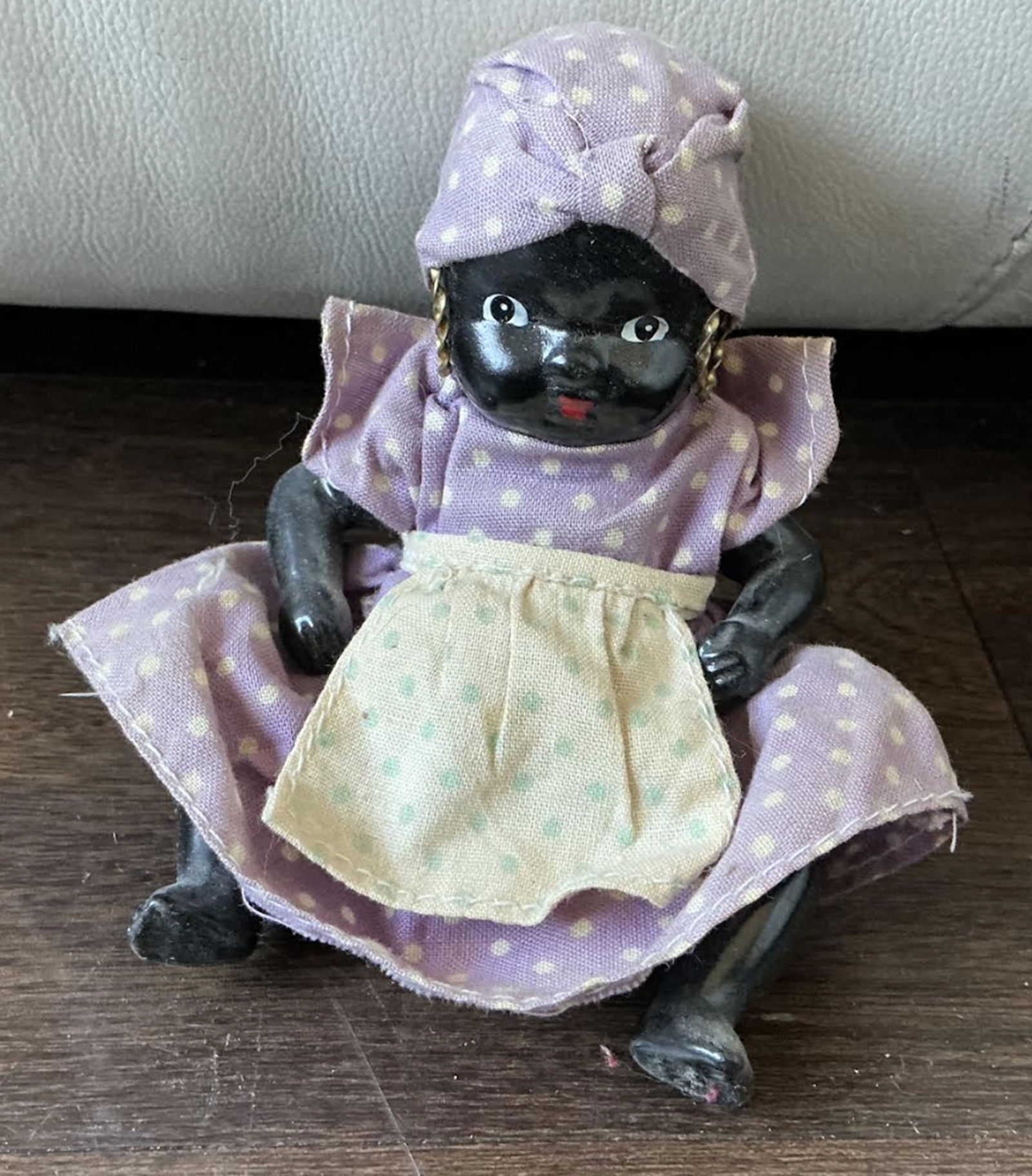 Black Americana Aunt Jemima Bank Bell Figurine Statuette: Black Americana Aunt Jemima Bank Bell Measures approx 4.25 inches tall