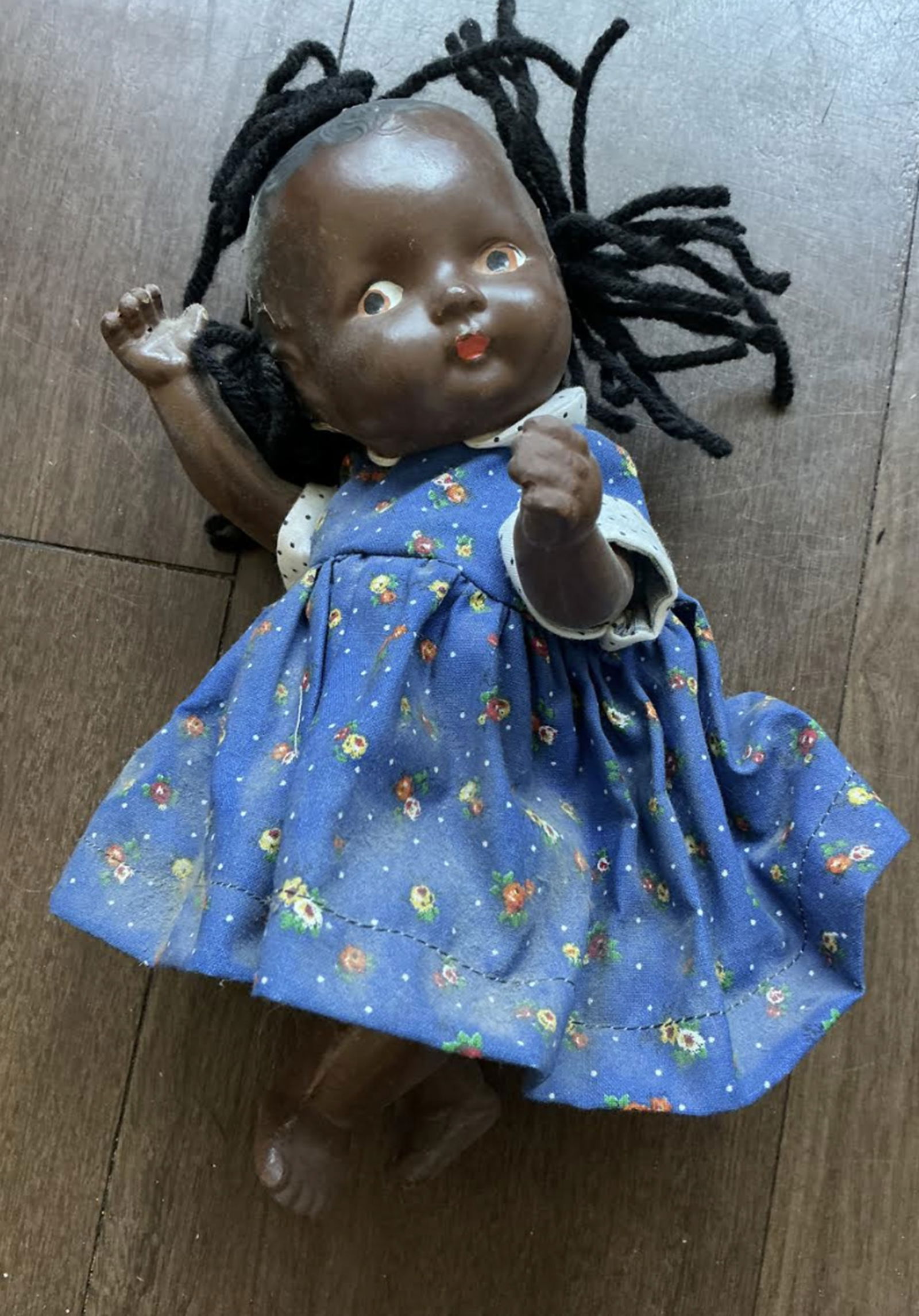 Black Americana Era Cloth Rag Doll: Black Americana Era cloth Rag doll. Measures approx 9.5 inches long
