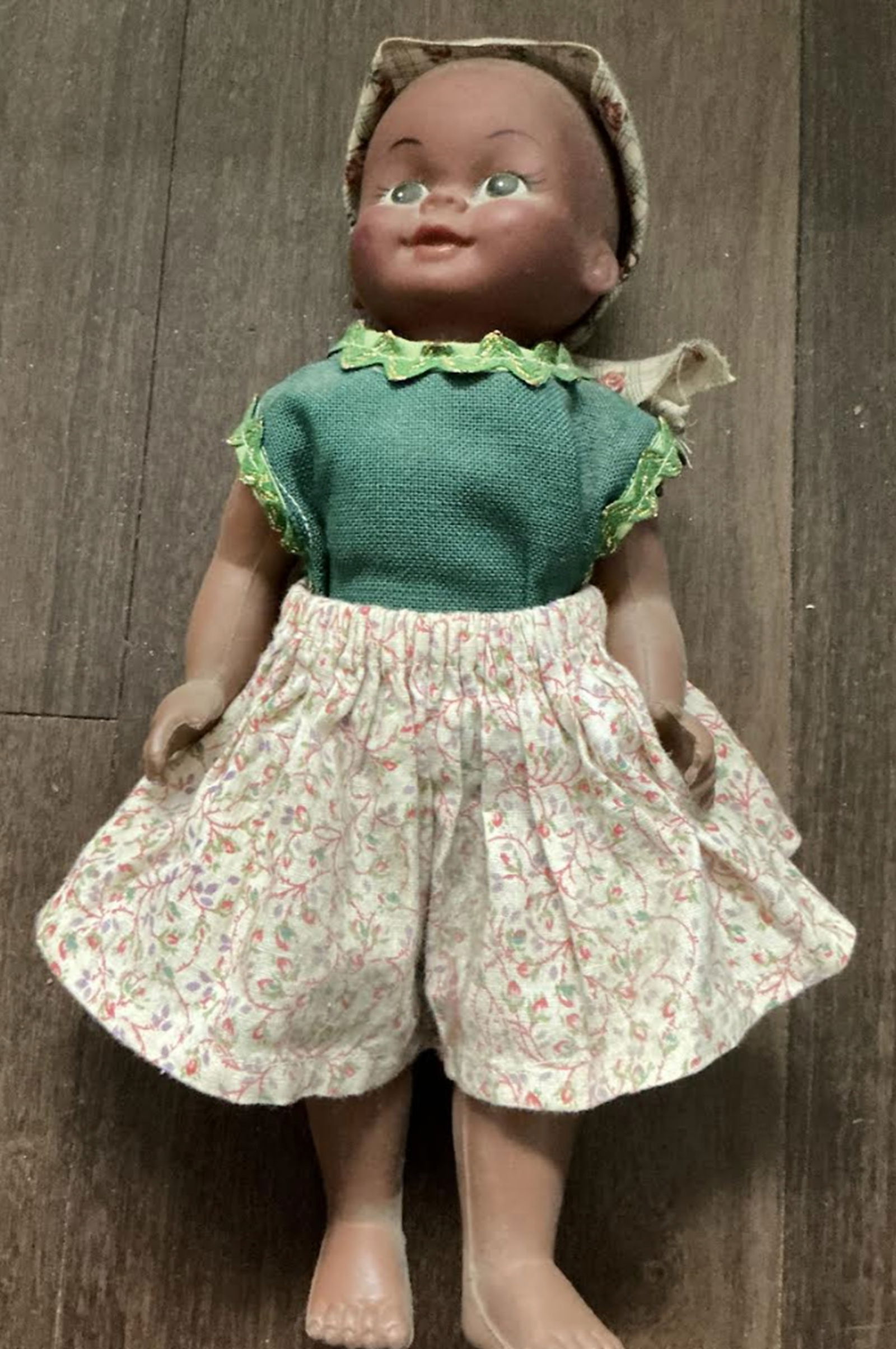 Black Americana Era Cloth Rag Doll: Black Americana Era cloth Rag doll. Measures approx 10 inches long