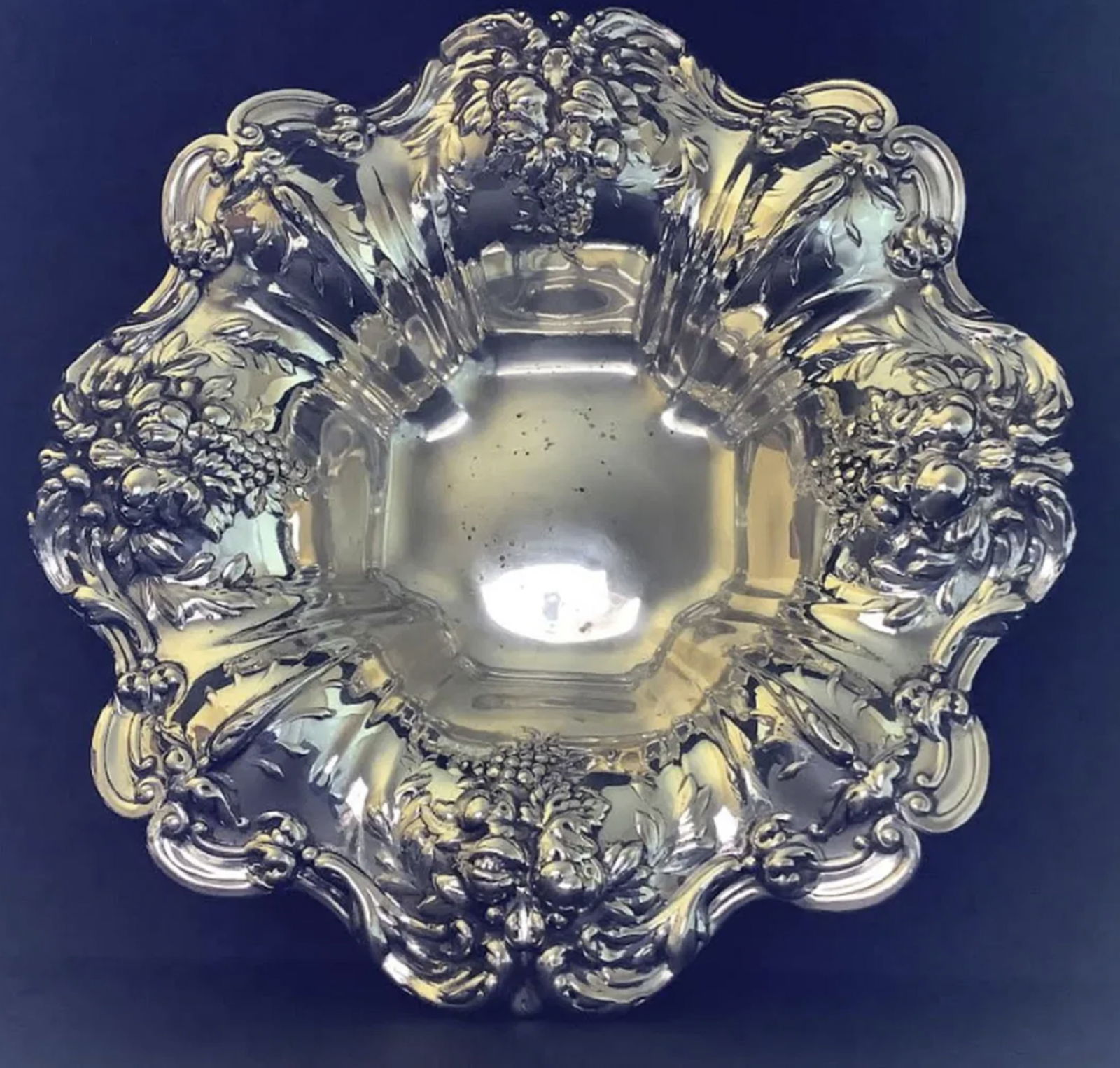 Reed & Barton Francis I Sterling Silver Large X569 Vegetable Bowl Serveware 11.5 INCHES (1 of 7)