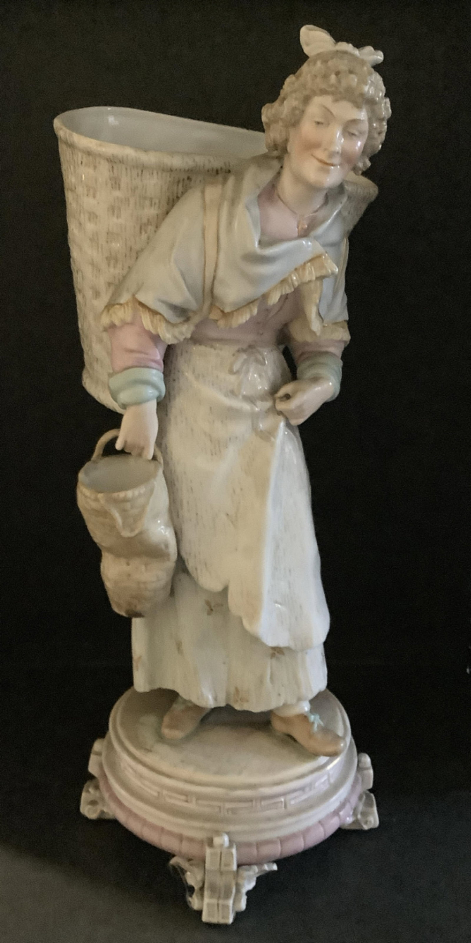 Meissen Porcelain marked Figurine Hand Painted With Makers Mark (1 of 8)
