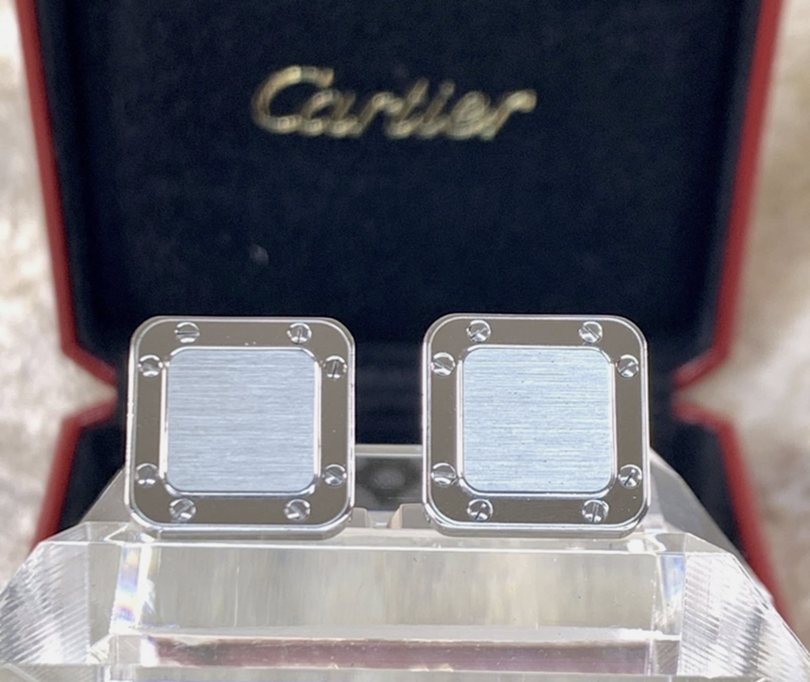 Cartier Santos Sterling Silver With Mother of Pearl Cufflinks And Box (1 of 7)