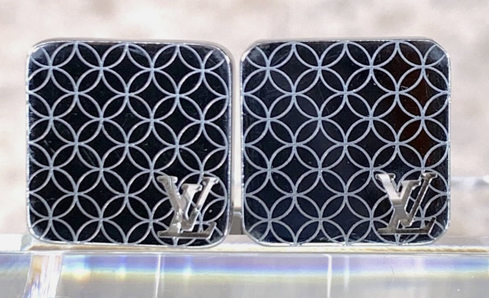 Louis Vuitton Square Silver Cufflinks Bouton Manchette with Box (1 of 6)