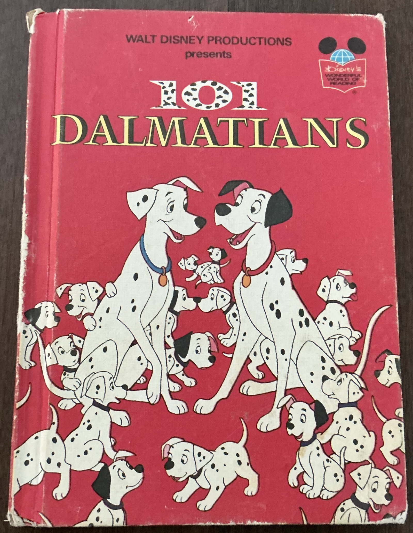 Walt Disney Productions Presents 101 Dalmatians Hard Cover Book 1977-1981 (1 of 7)