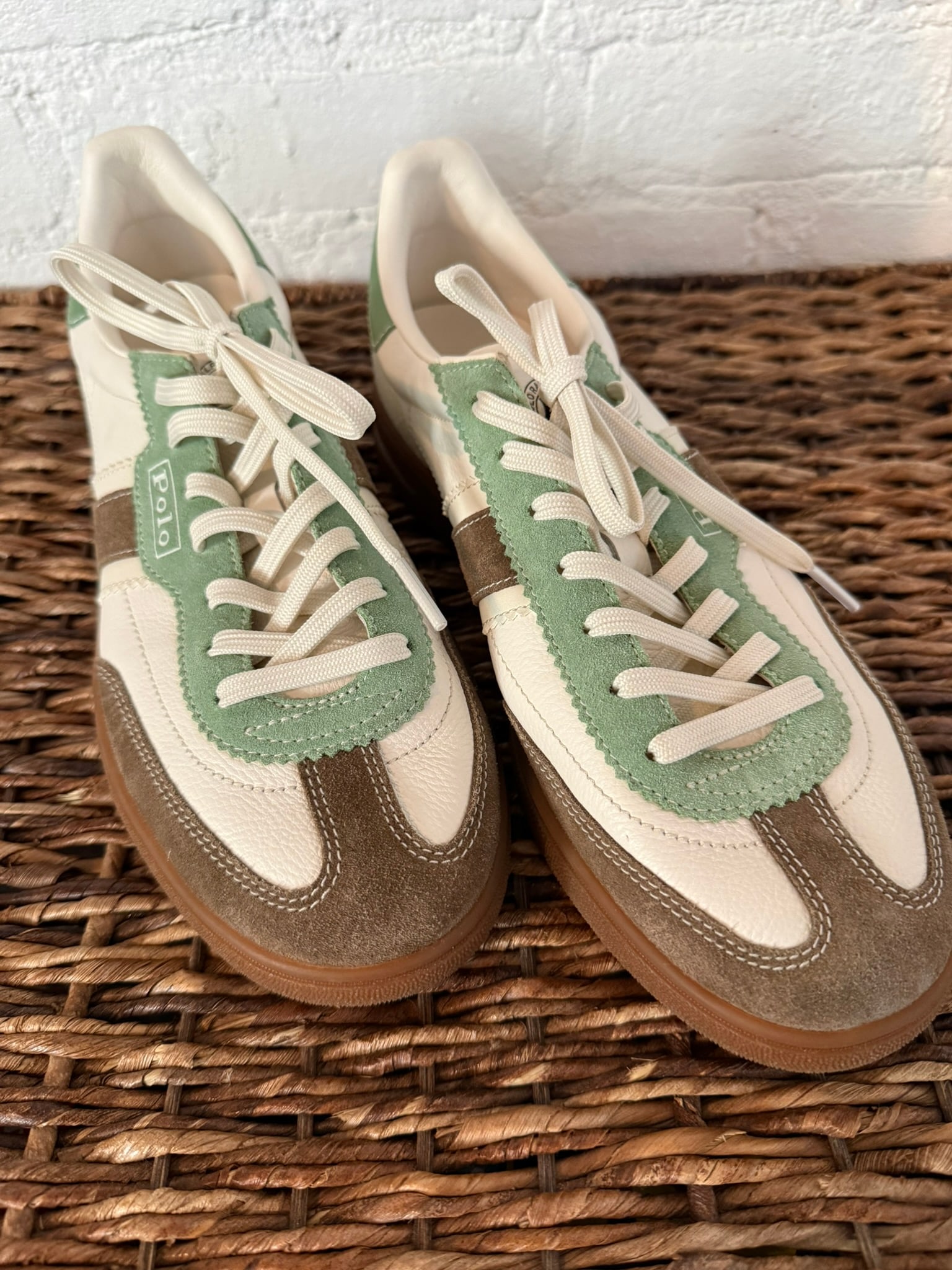 Polo Ralph Lauren Mens Sneakers: Sagem, Tan, Cream Polo Ralph Lauren Mens Sneakers Size 9- never worn
