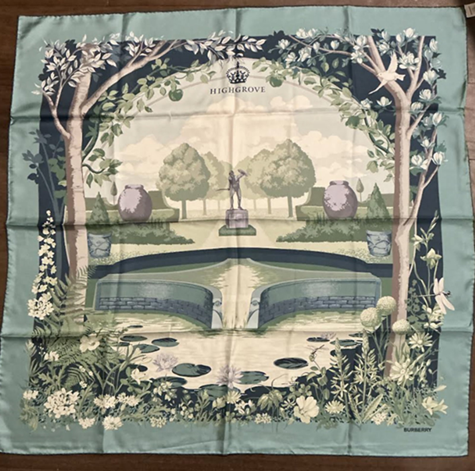 Burberry Silk Scarf Made in Italy: Burberry Silk Scarf Made in Italy . Measures approx 35.5" x 35.5" Never Worn New Conditon no stains or damage