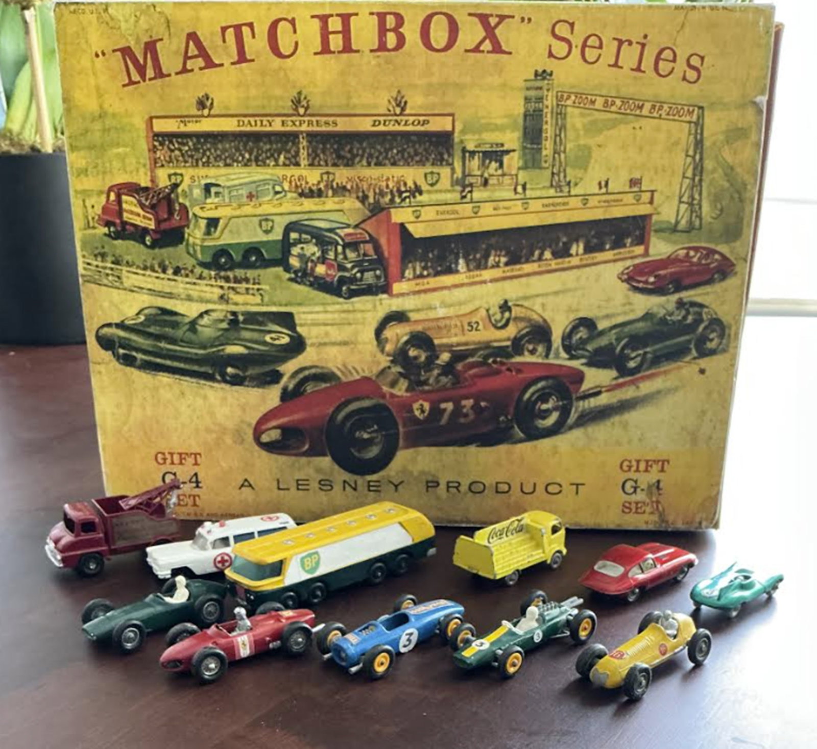 Matchbox Lesney G-4 Set with Reproduction Box (1 of 7)