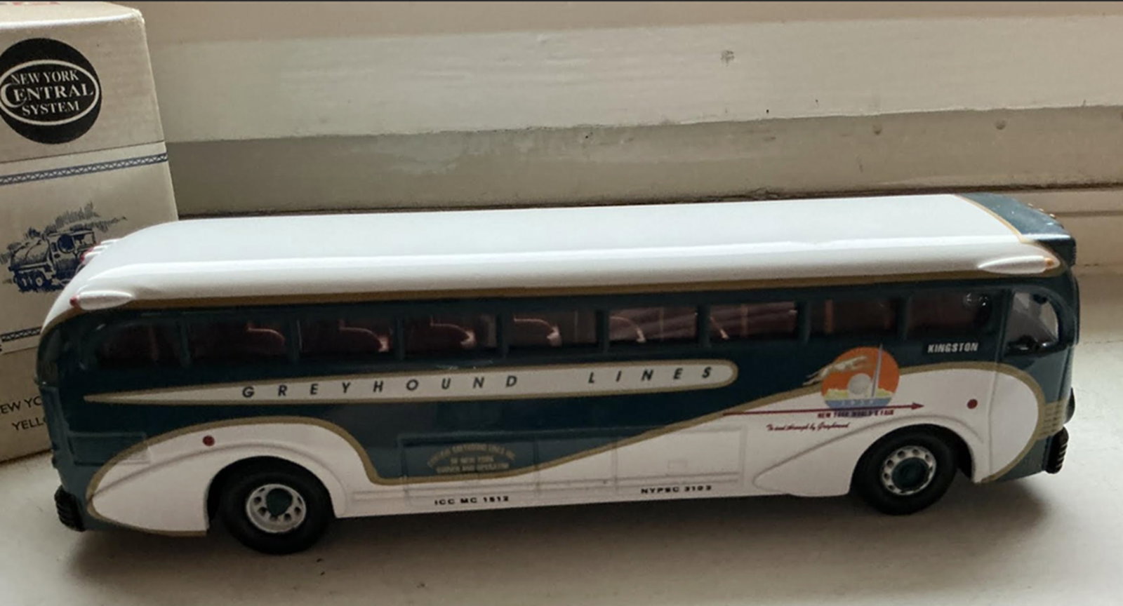 Corgi Bus With Orig Box - 3