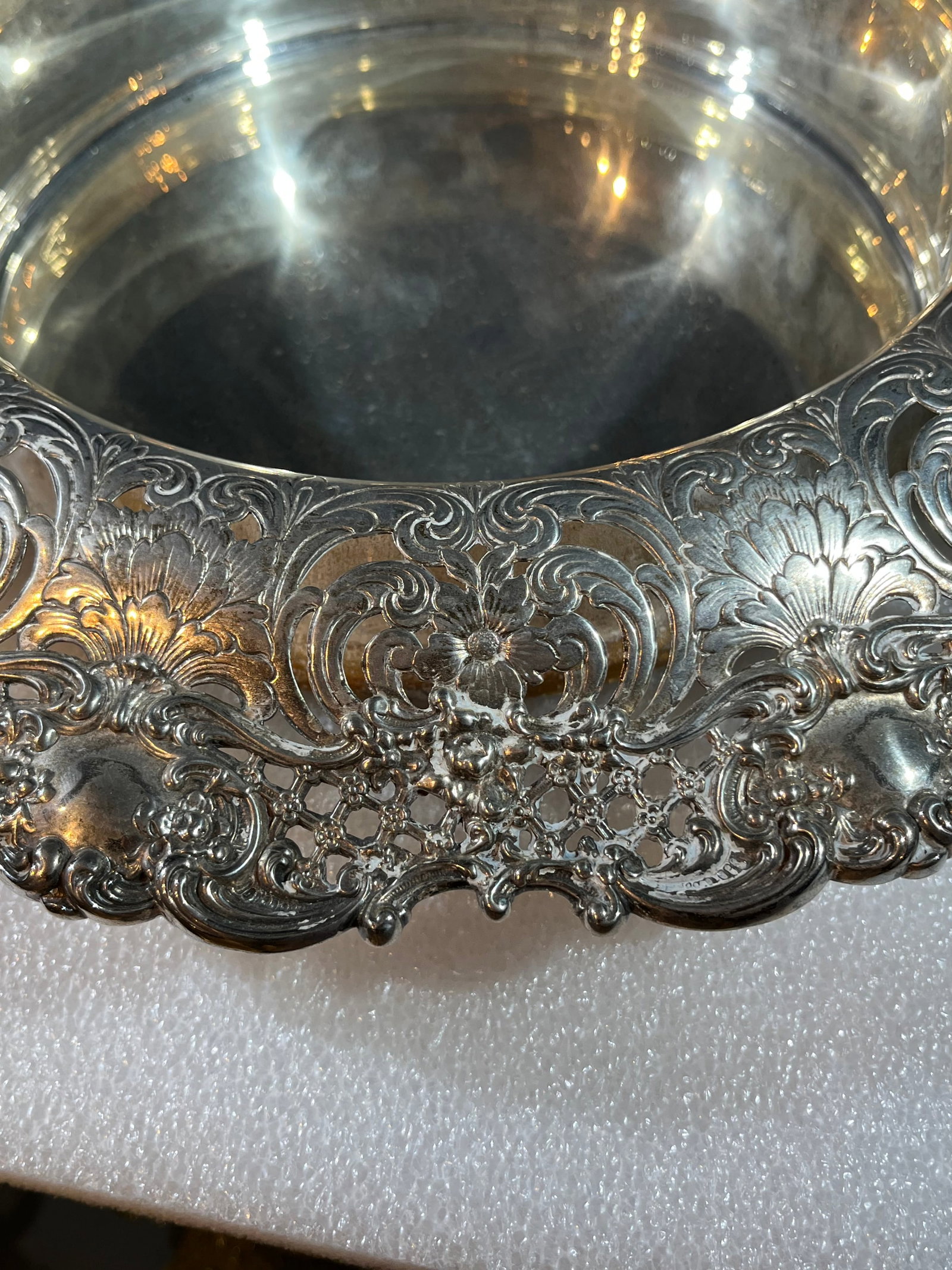 GORHAM STERLING SILVER LARGE CENTERPIECE - 3