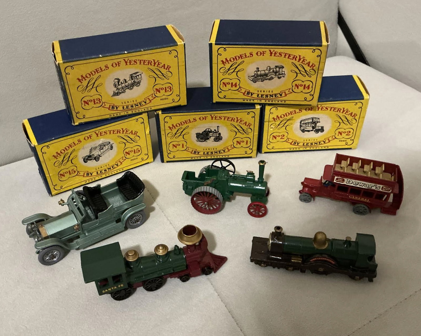 Matchbox Lesney Set of 5 Vehicles with Boxes (1 of 9)