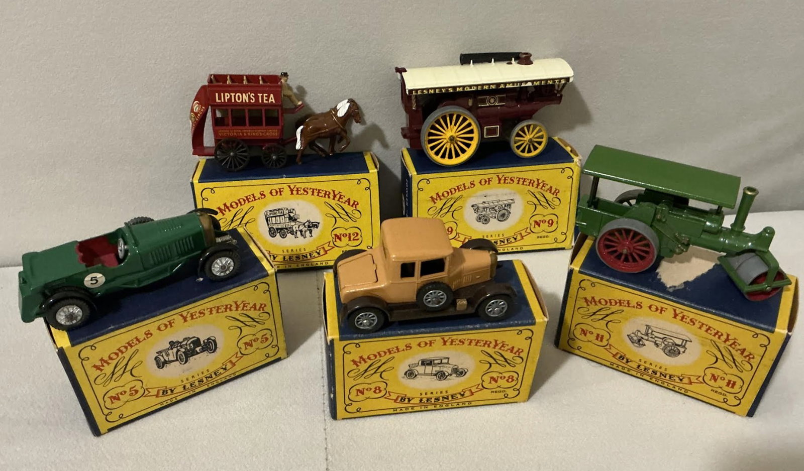 Matchbox Lesney Set of 5 Vehicles with Boxes (1 of 8)