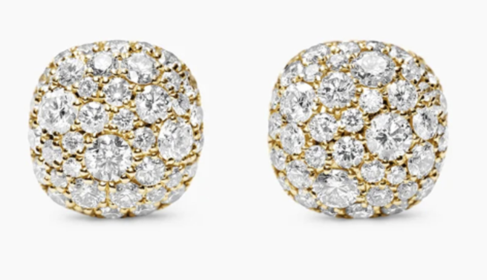 David Yurman 18K Cushion Stud Diamond Earrings: David Yurman 18K yellow gold cushion stud Diamond earrings, excellent condition with original box, 8mm. Fully stamped DY 750.