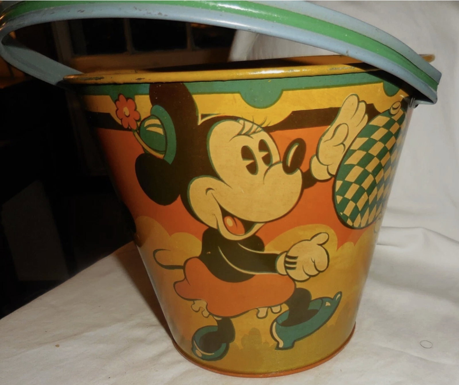 Walt Disney Tin Litho Pail Made in England (1 of 6)