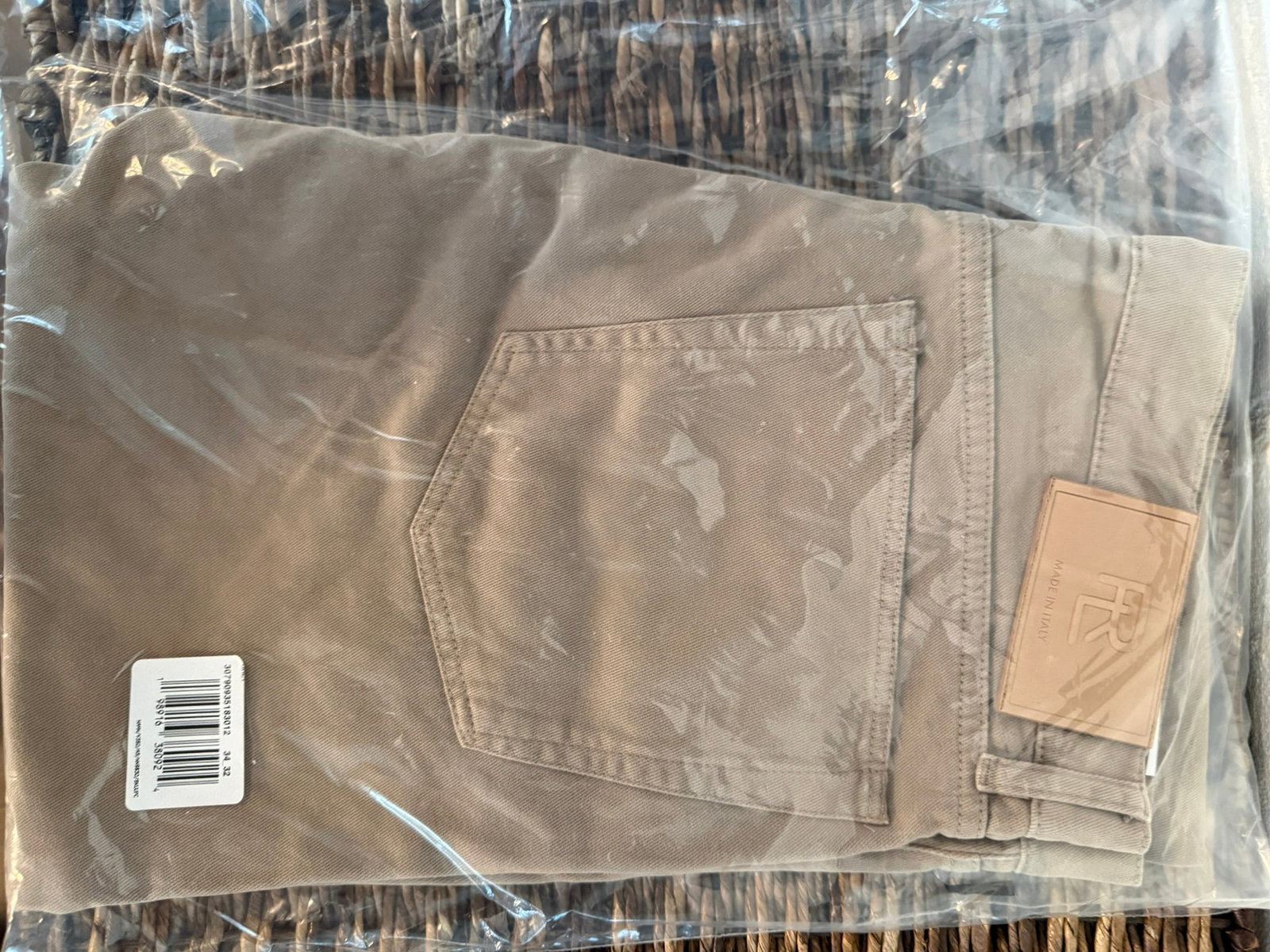 Ralph Lauren Purple Label Pants: Ralph Lauren Purple Label Pants Brand new with tags khaki pants. Tags reads grey- color leans more tan. 34x32. $695 MSRP
