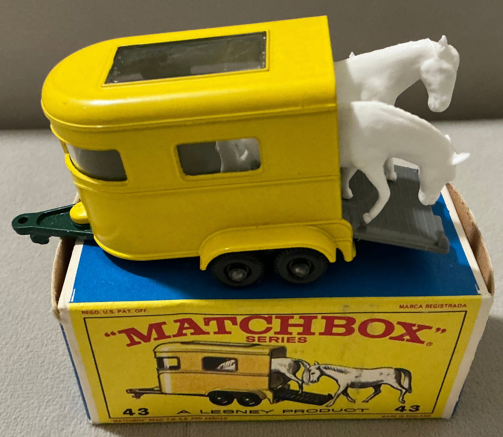 Lesney Matchbox Series No. 43 Pony Trailer With 2 Horses With Original Box 1968 Made in England (1 of 6)