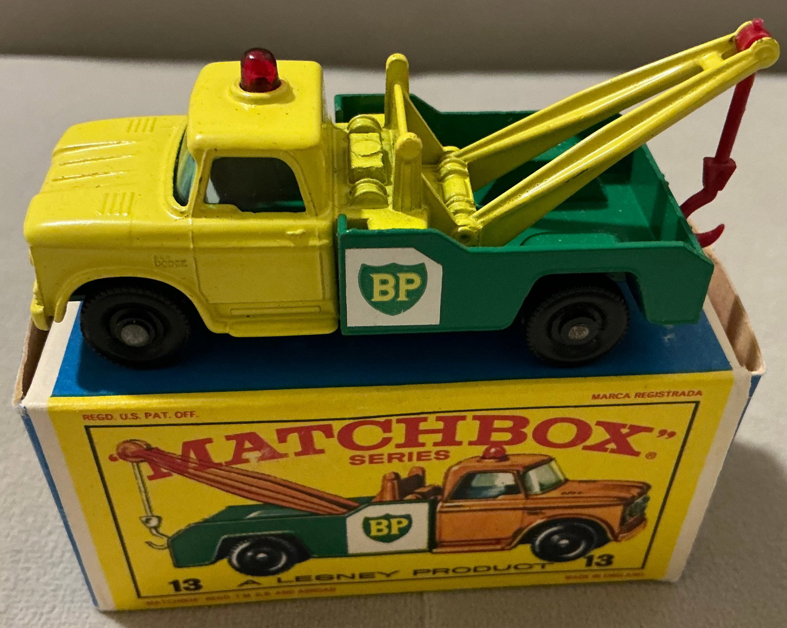 Lesney Matchbox Series No. 13 Dodge Wreck Truck BP With Original Box 1965 Made in England (1 of 6)