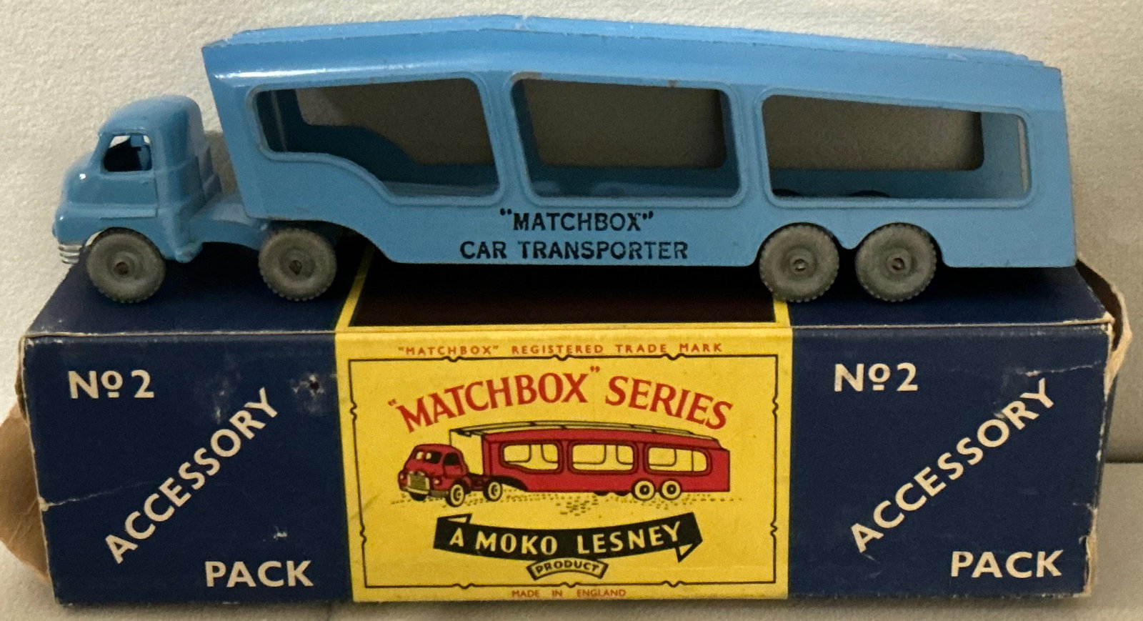 Moko Lesney Matchbox Series No. 2 Car Transporter Accessory Pack With Original Box 1957 Made in (1 of 6)