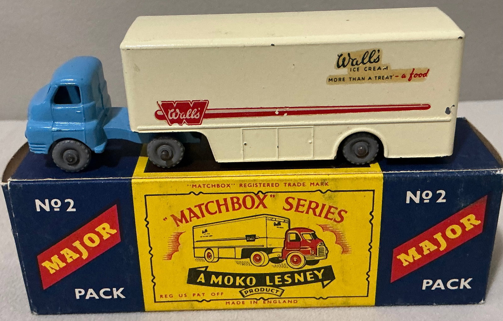 Moko Lesney Matchbox Major Pack No. 2 Bedford Articulated Wall's Ice Cream Lorry With Original Box (1 of 6)