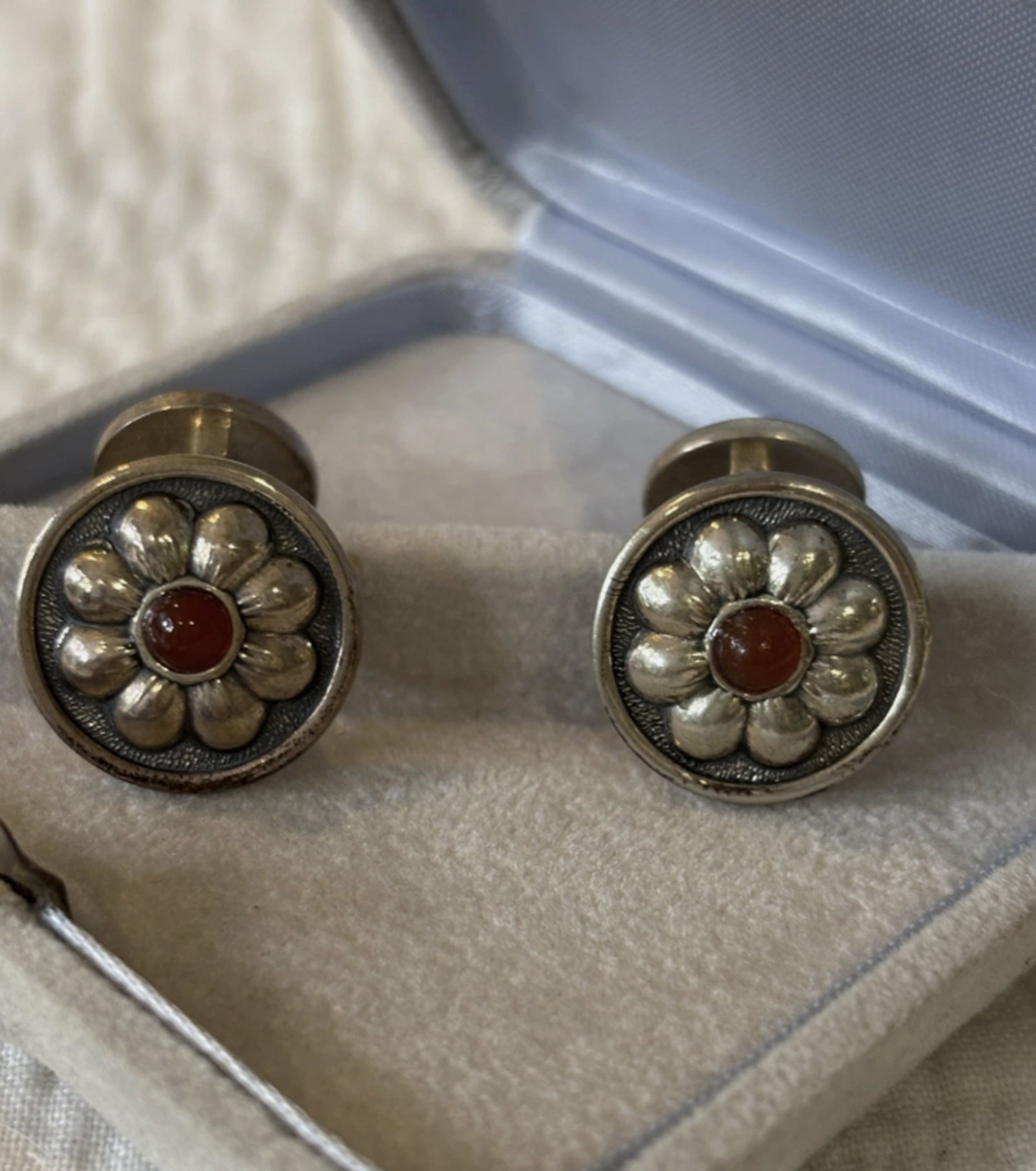 Buccellati Sterling Silver and Ruby Cufflink Pair With Orig Box (1 of 4)