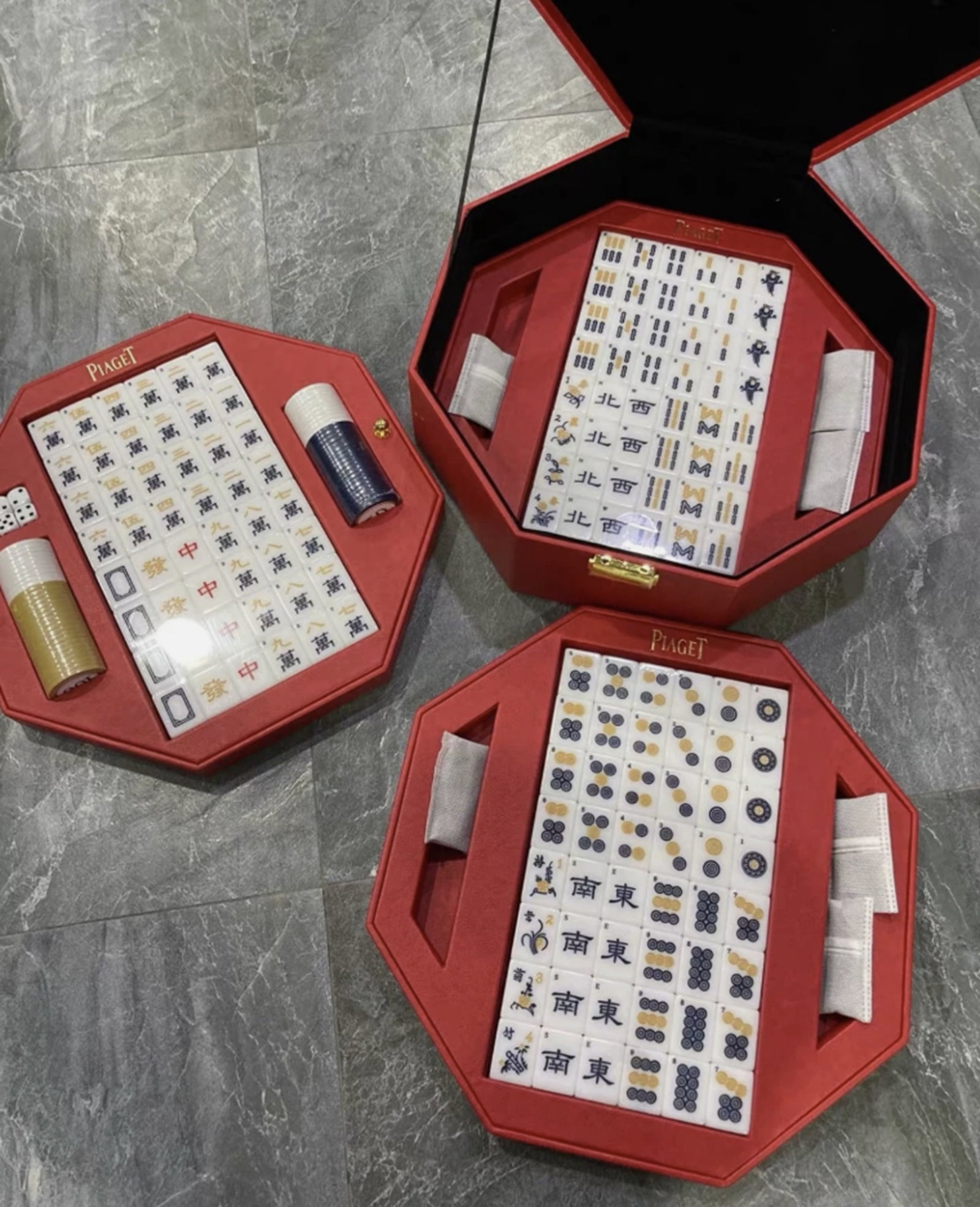 PIAGET mahjong Tile Gift Set Gamewith orig box (1 of 4)