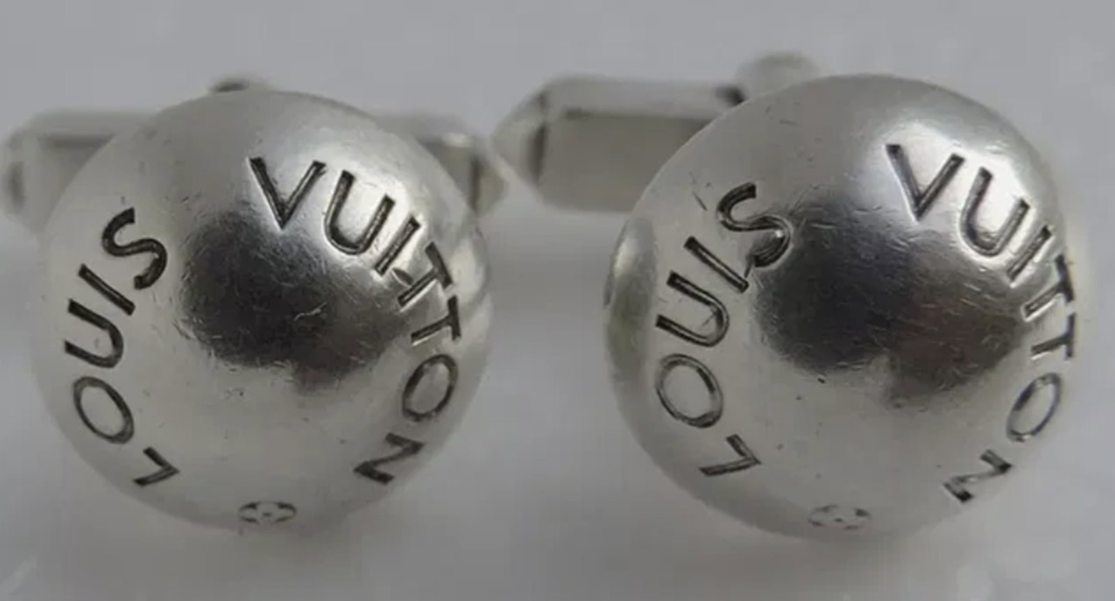 Louis Vuitton Sterling Silver Cufflinks Buton de Manche with LV Leather Case: Louis Vuitton Sterling Silver Cufflinks Buton de Manche with LV Leather Case. APPROXIMATELY 11 mm WIDE.