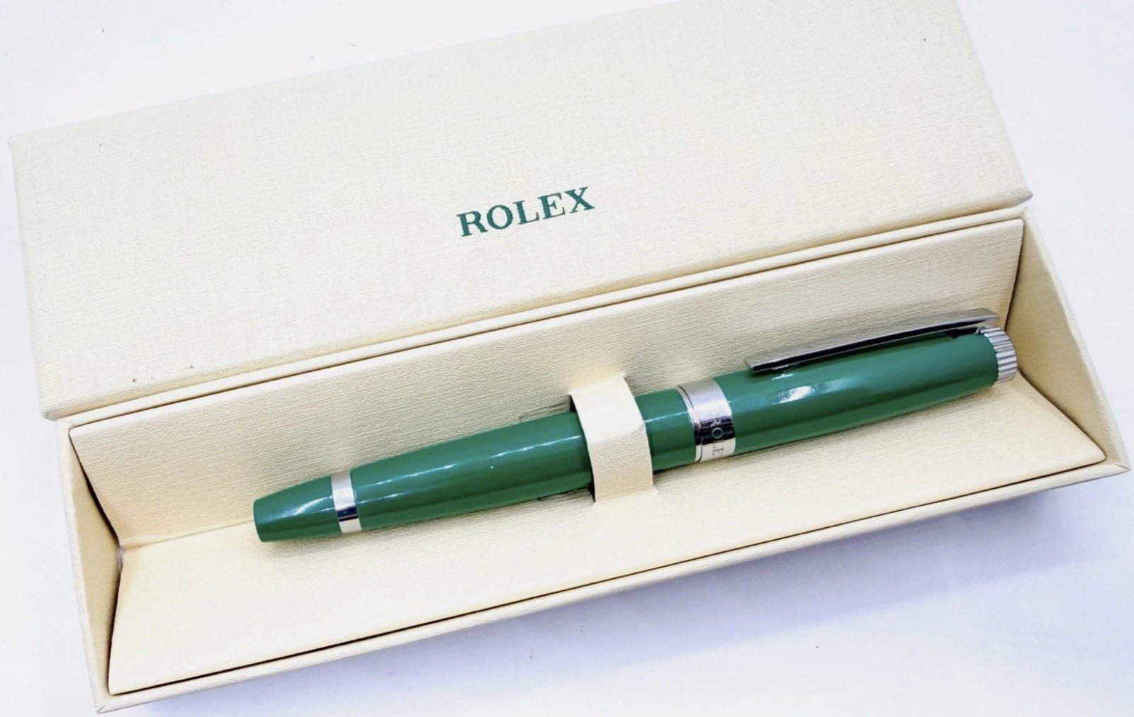 Rolex Rollerball Pen Metal Green Lacquer Twist With Box: Rolex Rollerball Pen Metal Green Lacquer Twist With Box