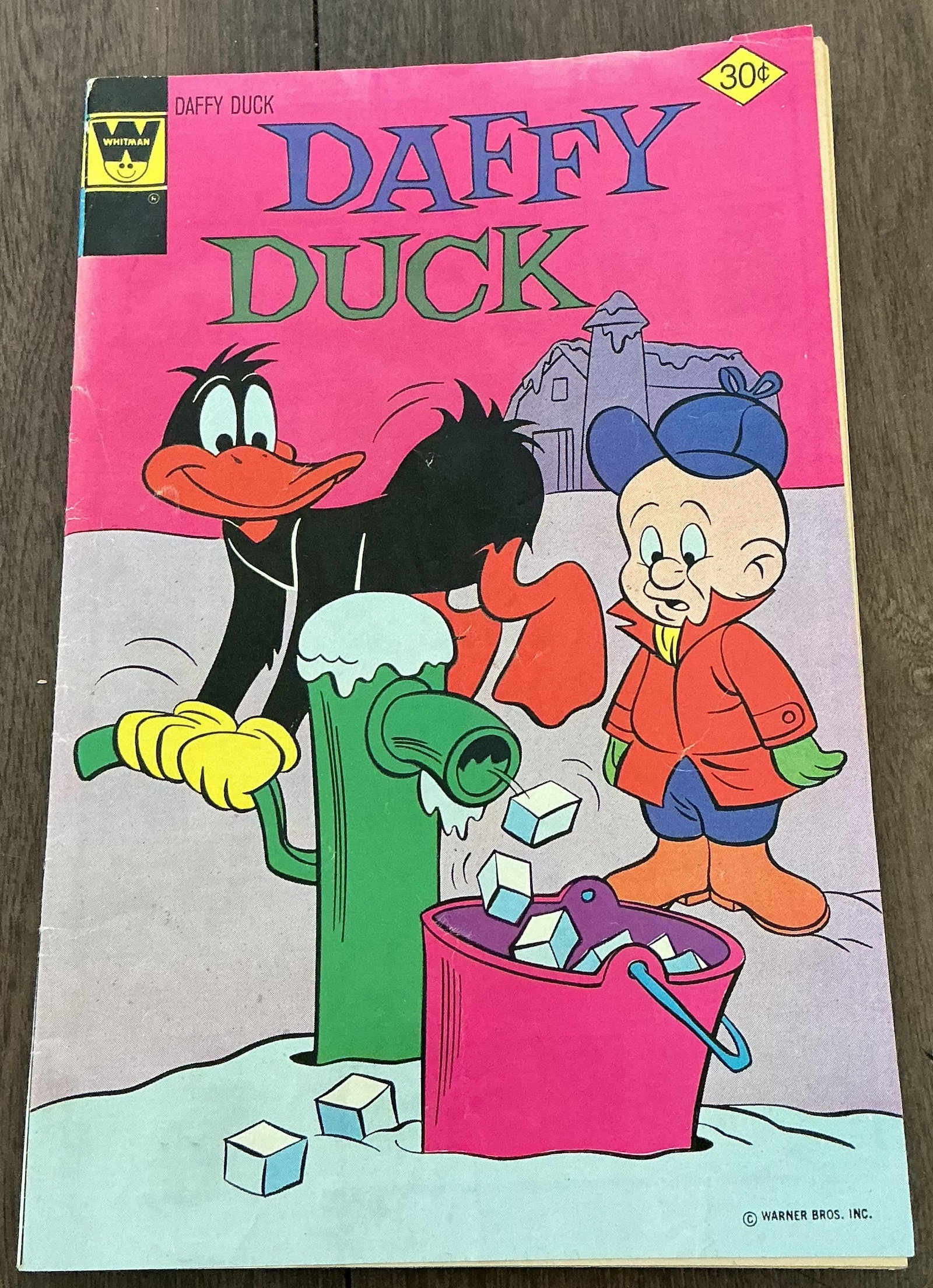 Warner Bros 1977 Daffy Duck (1 of 3)
