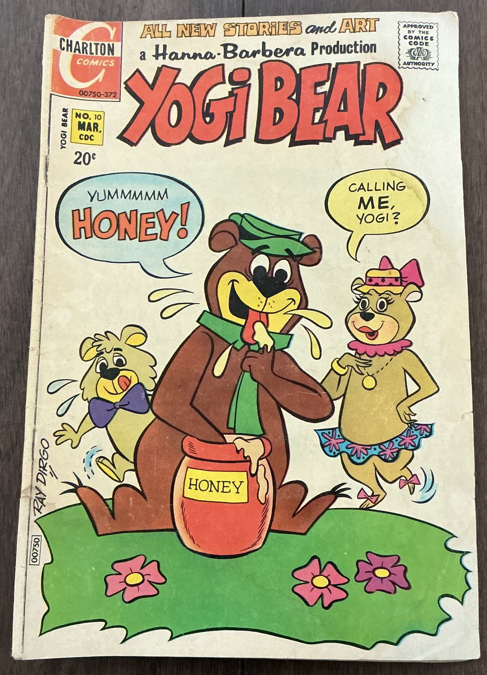 Charlton Comics 1972 Yogi Bear No. 10 (1 of 4)