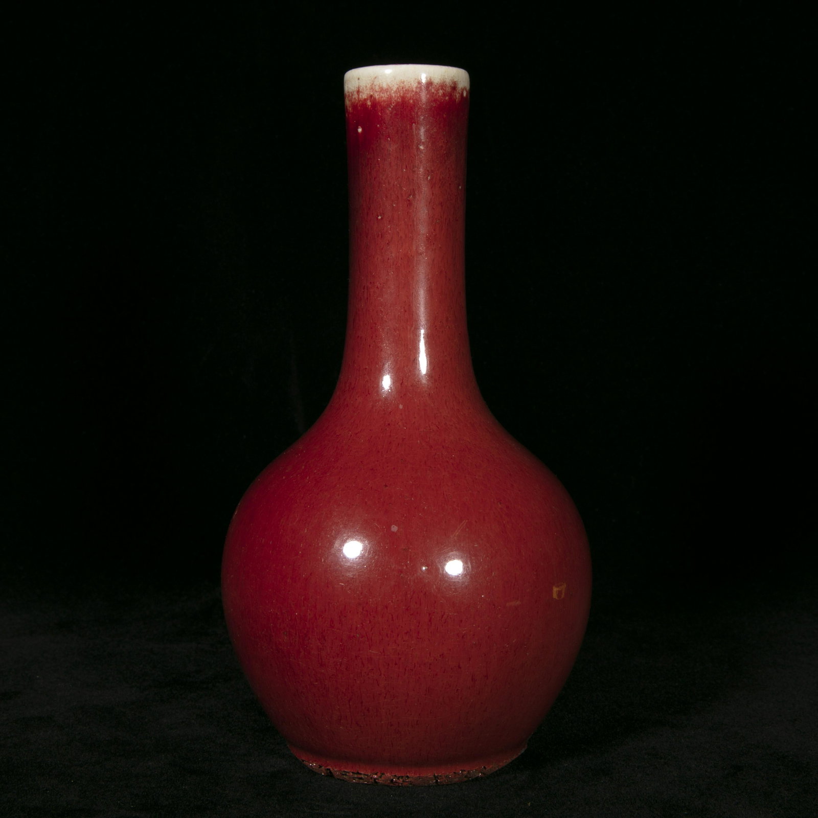 19th red glaze porcelain bottle: H 20.5 cm