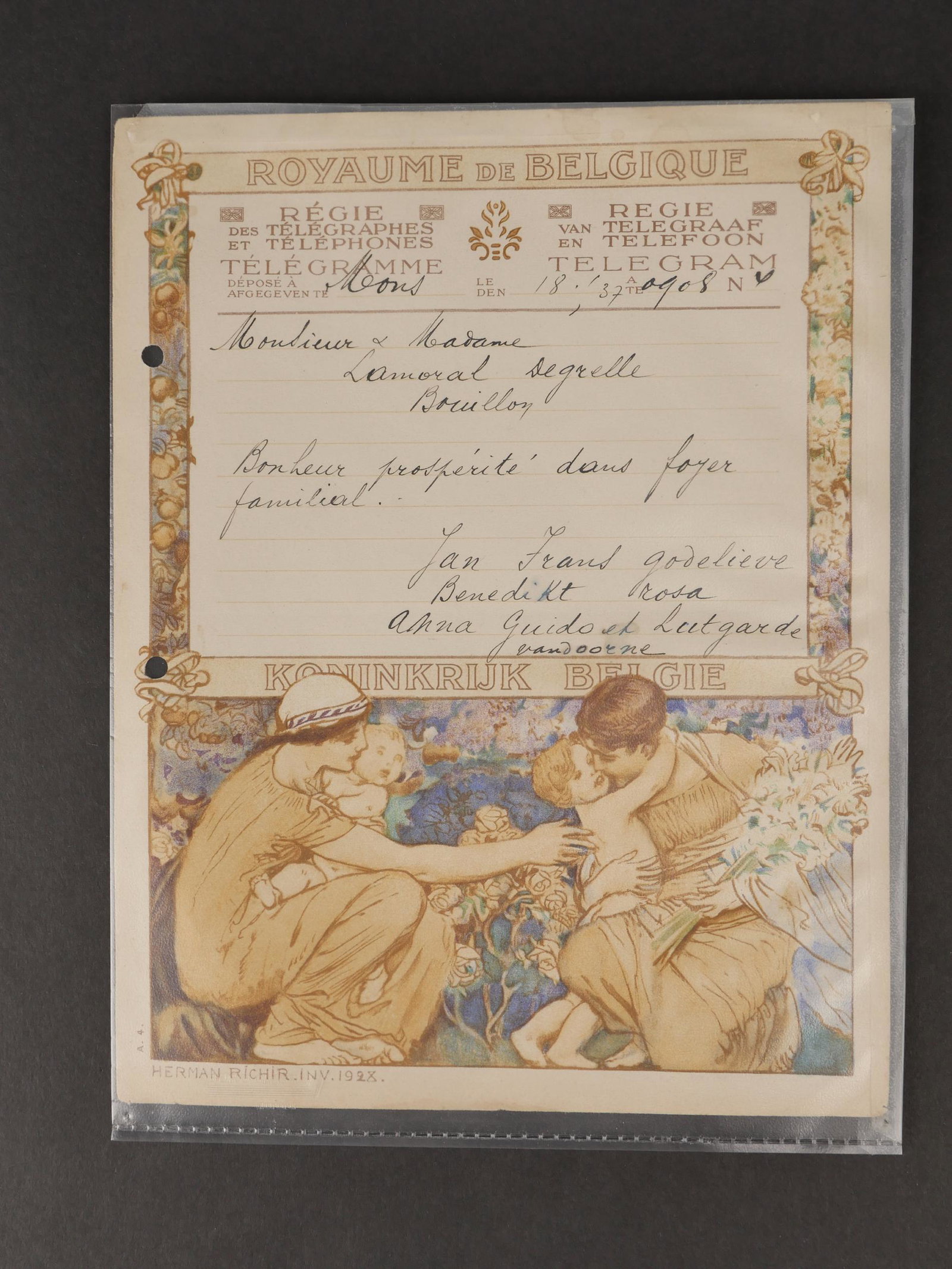 Telegrammes envoyes a la famille de Leon Degrelle. Telegrams sent to the family of Leon Degrelle.: Telegrammes envoyes a la famille de Leon Degrelle. Ensemble de 4 telegrammes edites par la Regie des Telegrammes et Telephones belge et adresses en 1937 a la famille Lamoral Degrelle de Bouillon a lâ