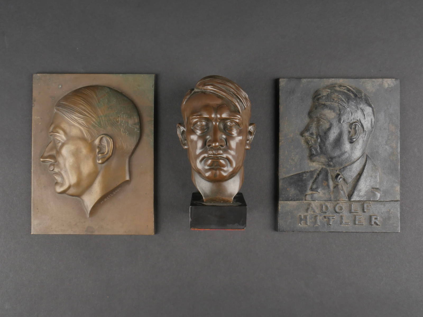 Portraits Du Chancelier. Chancellor's Portraits. Auction