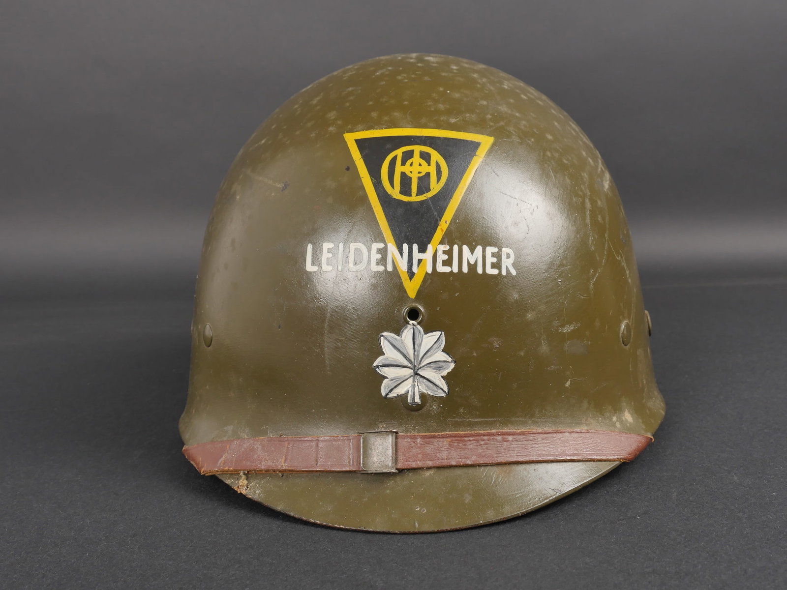 Liner du Lieutenant colonel Leidenheimer. Liner of Lieutenant Colonel Leidenheimer.: Sous-casque USM1 ayant appartenu au Major Larry H. Leidenheimer qui etait l officier executif du lieutenant colonel Jack Allen du 3eme Bataillon, 393eme regiment de la 99eme Division d infanterie amer