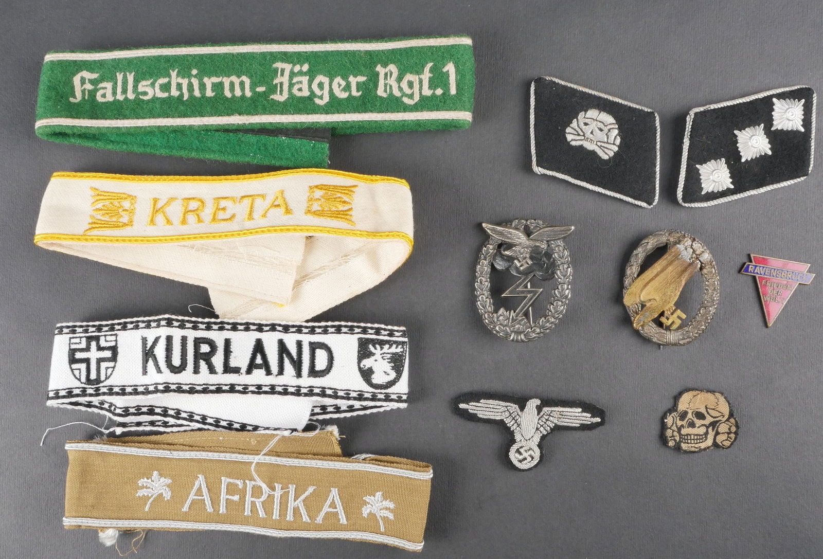 Reproduction d insignes allemand. Reproduction of German insignia