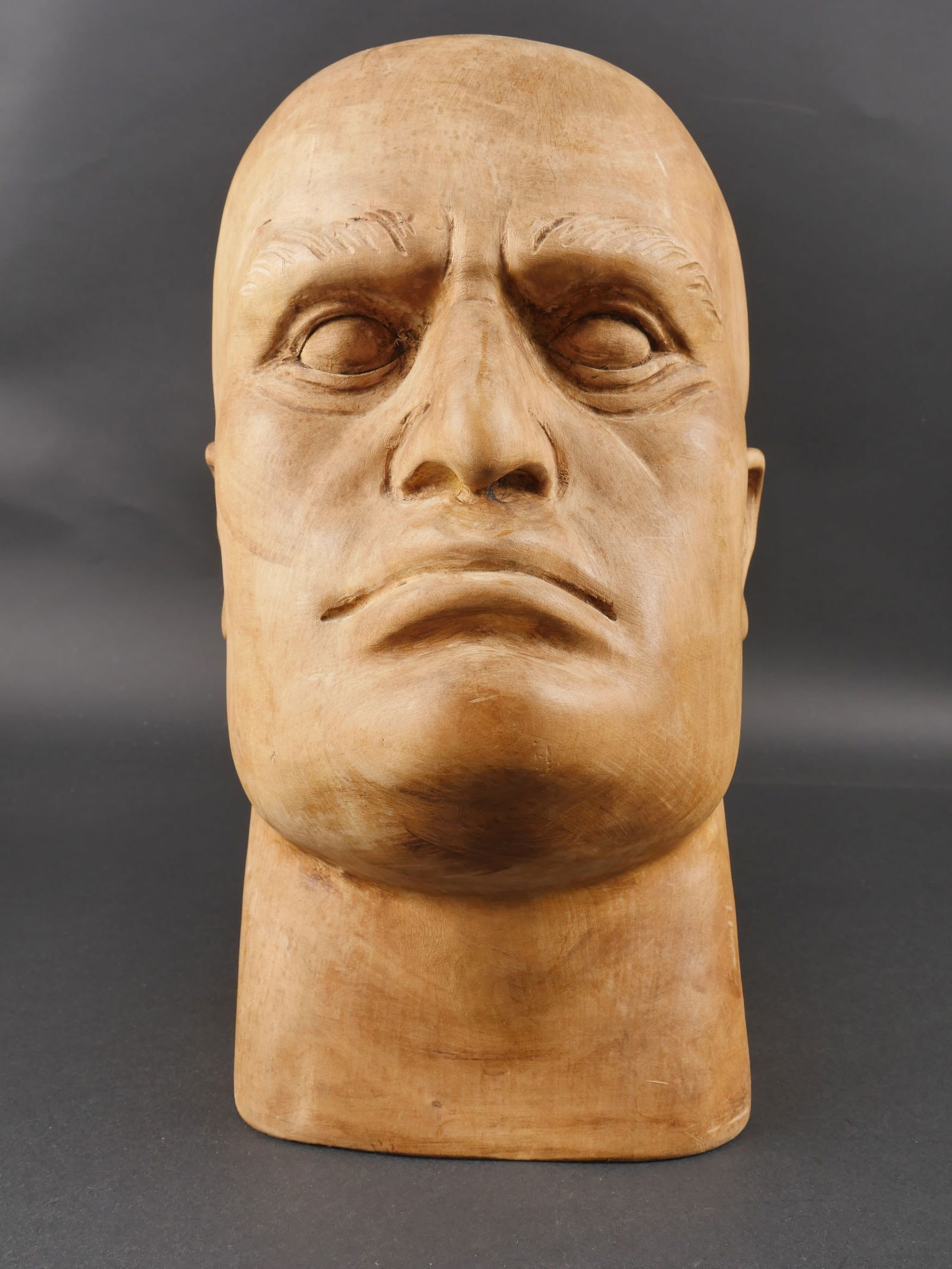 Buste de Benito Mussolini. Bust of Benito Mussolini. (1 of 8)