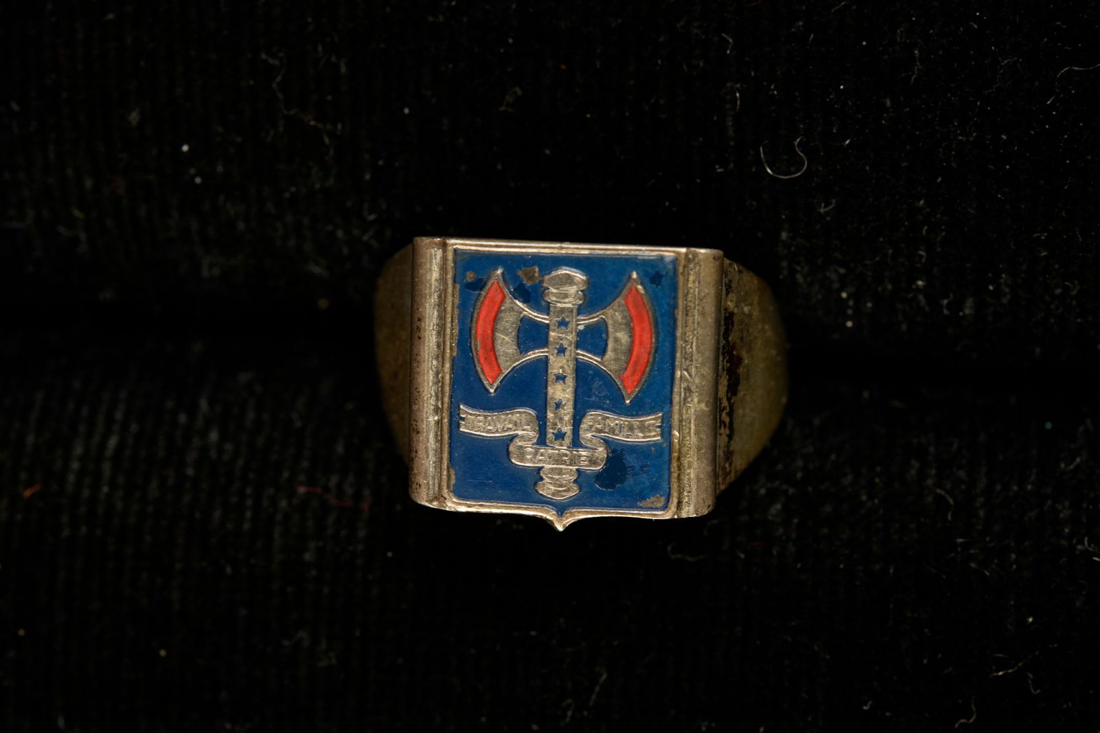 Chevaliere Patriotique de lEtat Francais. Patriotic Signet Ring of the French State (1 of 6)