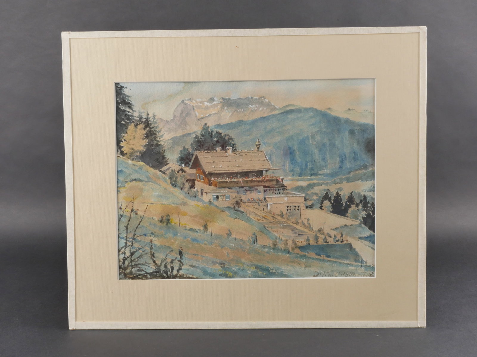 Aquarelle Haus Wachenfeld. Watercolor of Haus Wachenfeld.: Aquarelle de la Haus Wachenfeld, couleurs vives, sous verre moderne, signee Dr Karl Pollaker. Dimensions 40 × 49 cm. Presente une certaine usure. etat II+. Watercolor of Haus Wachenfeld, vivid colors