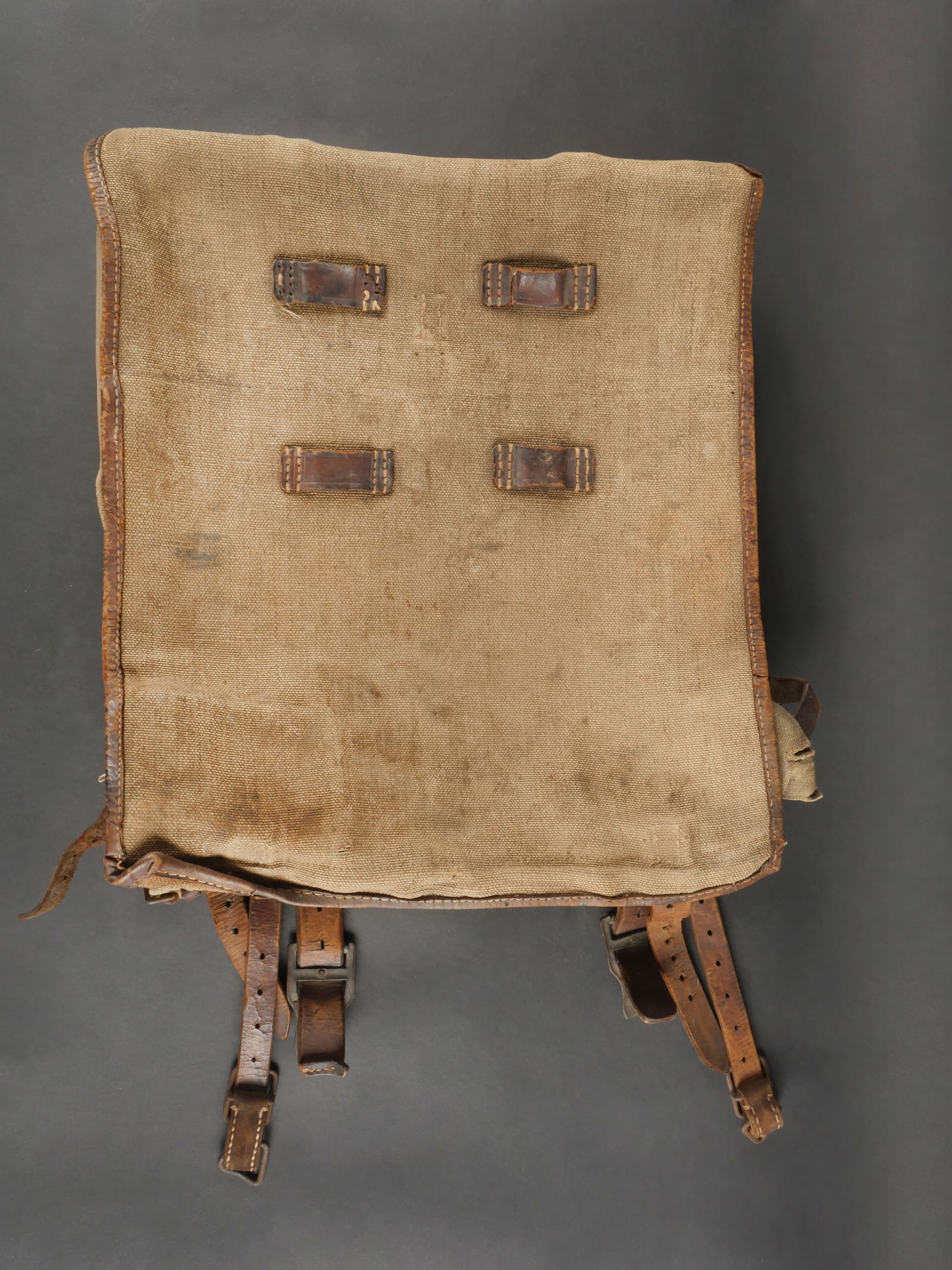 Tornister ersatz de 1918. German Ersatz Tornister, 1918 Pattern (1 of 12)