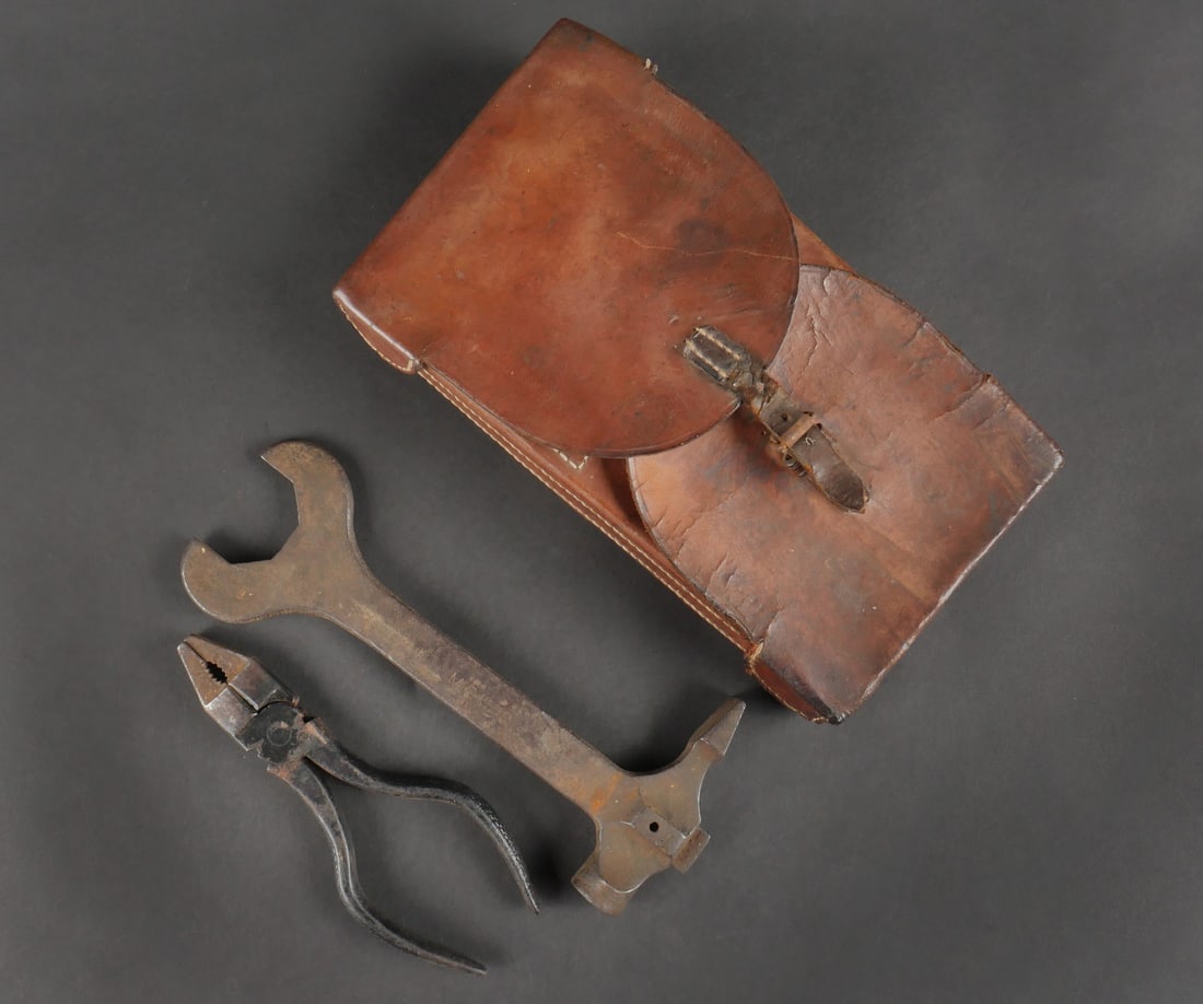 Trousse dentretien de mitrailleur allemand pour MG08. German MG08 Gunner’s Maintenance Kit (1 of 9)