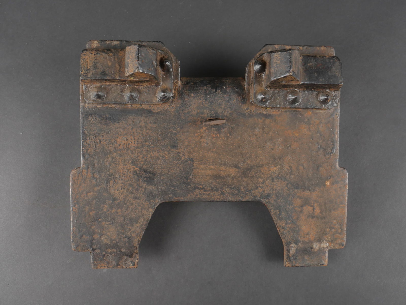 Support de bouclier pour affut traineau de mitrailleuse allemande MG08. MG08 Sled Mount Shield (1 of 3)