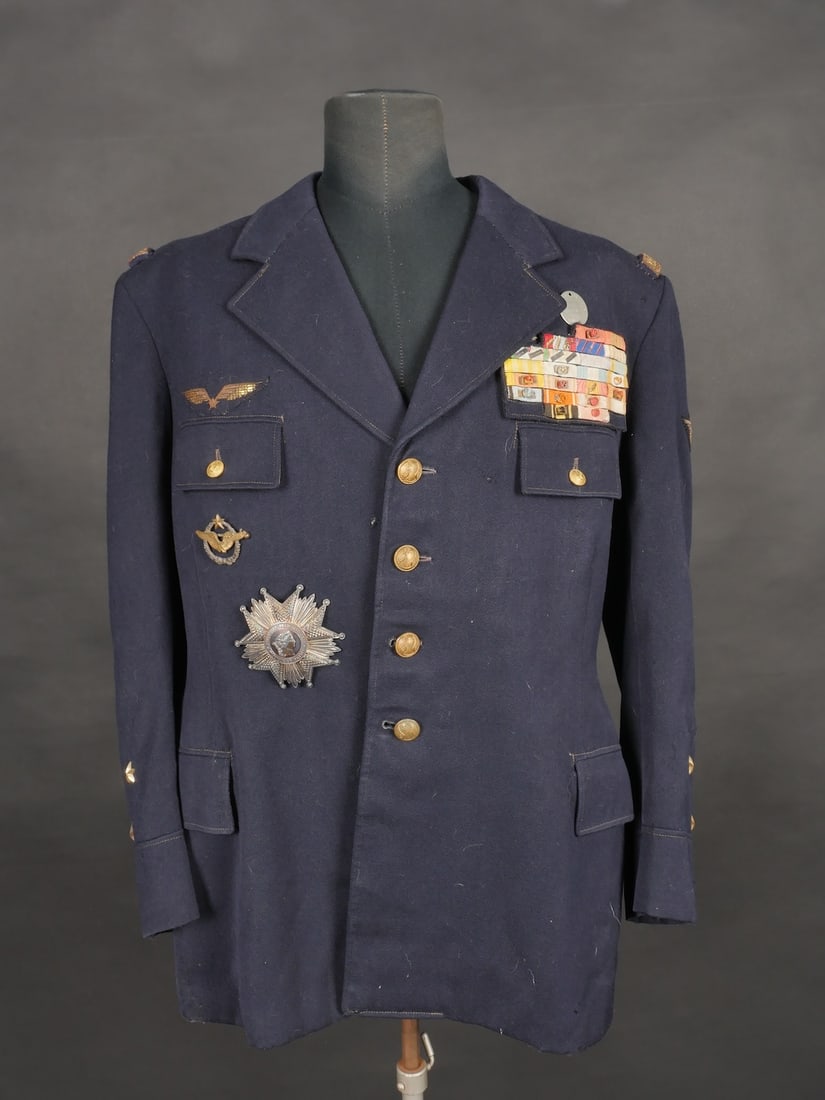 Vareuse du General Chassin. General Chassin tunic (1 of 20)
